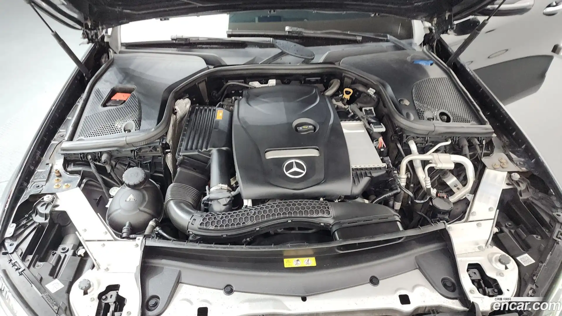 E-Class Mercedes-Benz 2020.5-OUTER-006
