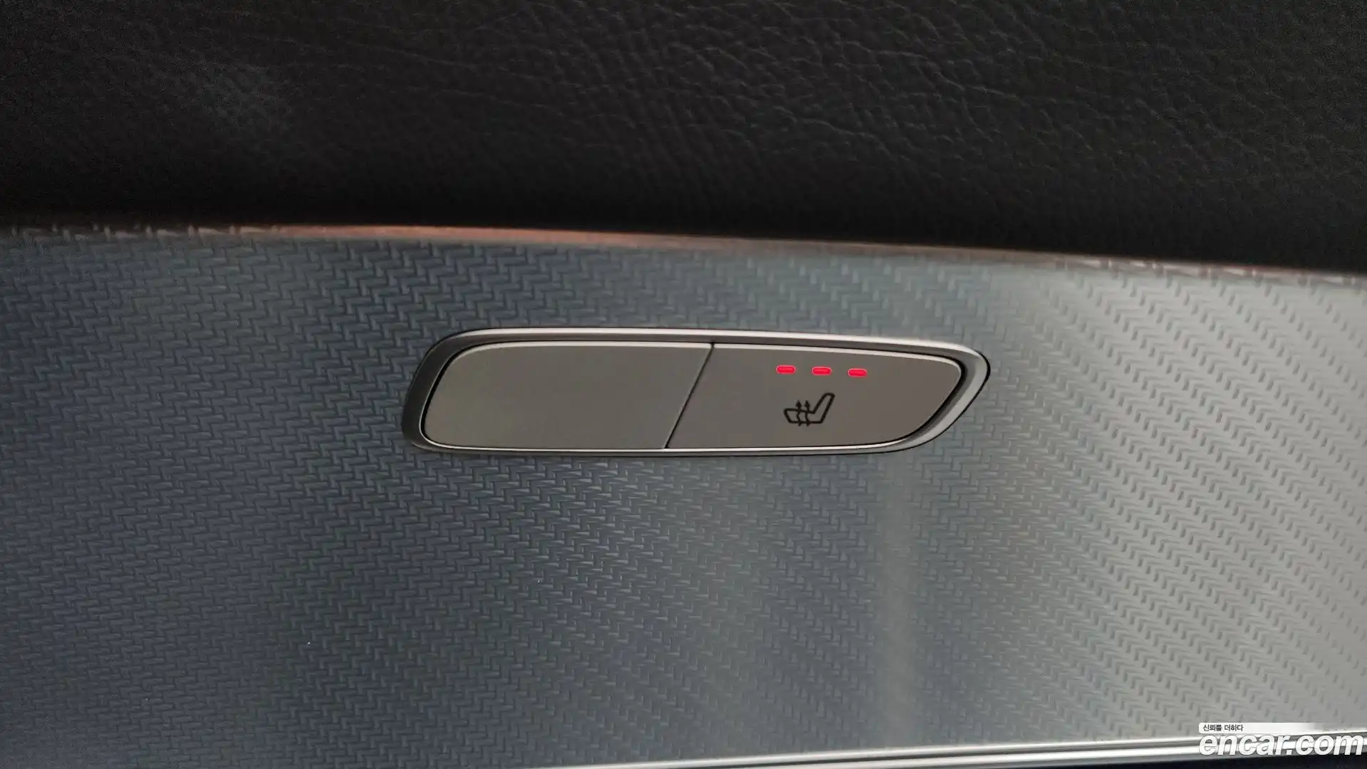E-Class Mercedes-Benz 2020.5-OPTION-043