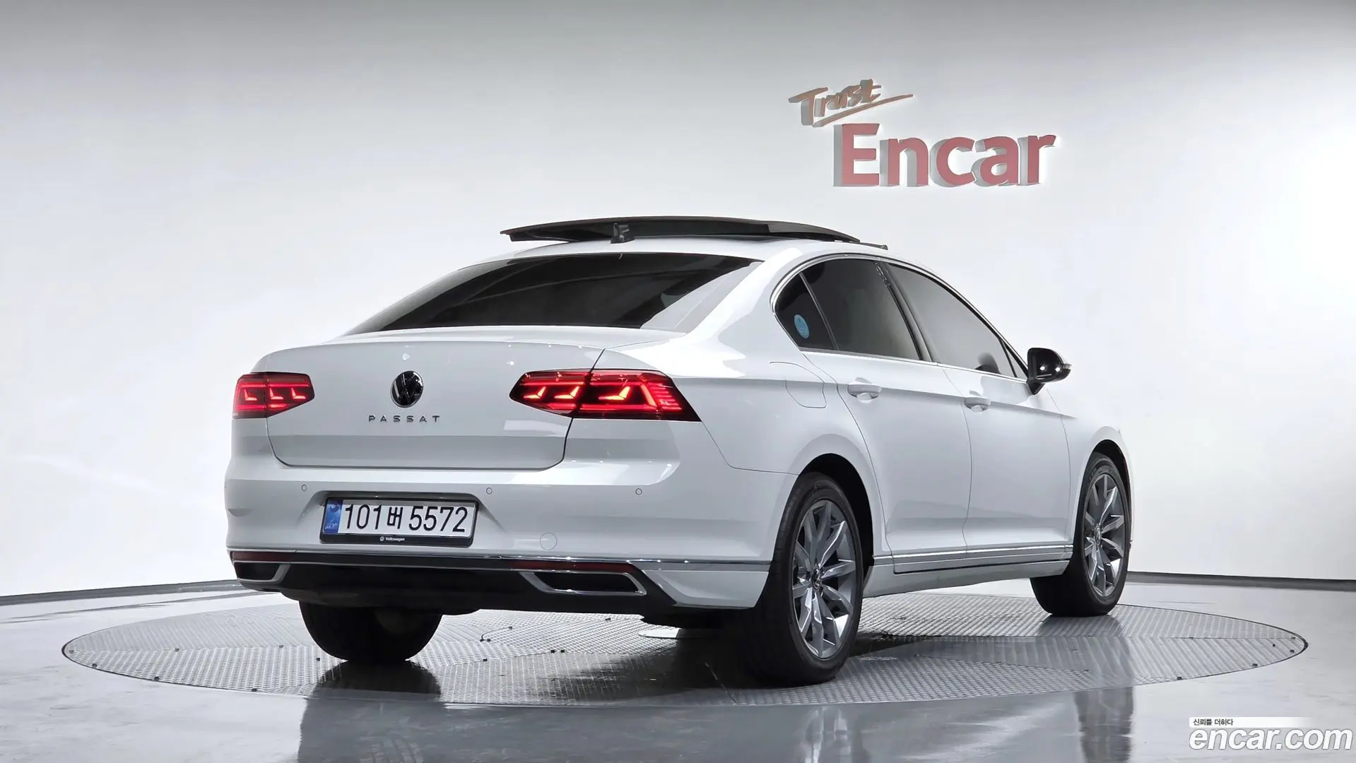 Main__Slider__Photo:Passat Volkswagen 2021.0-1