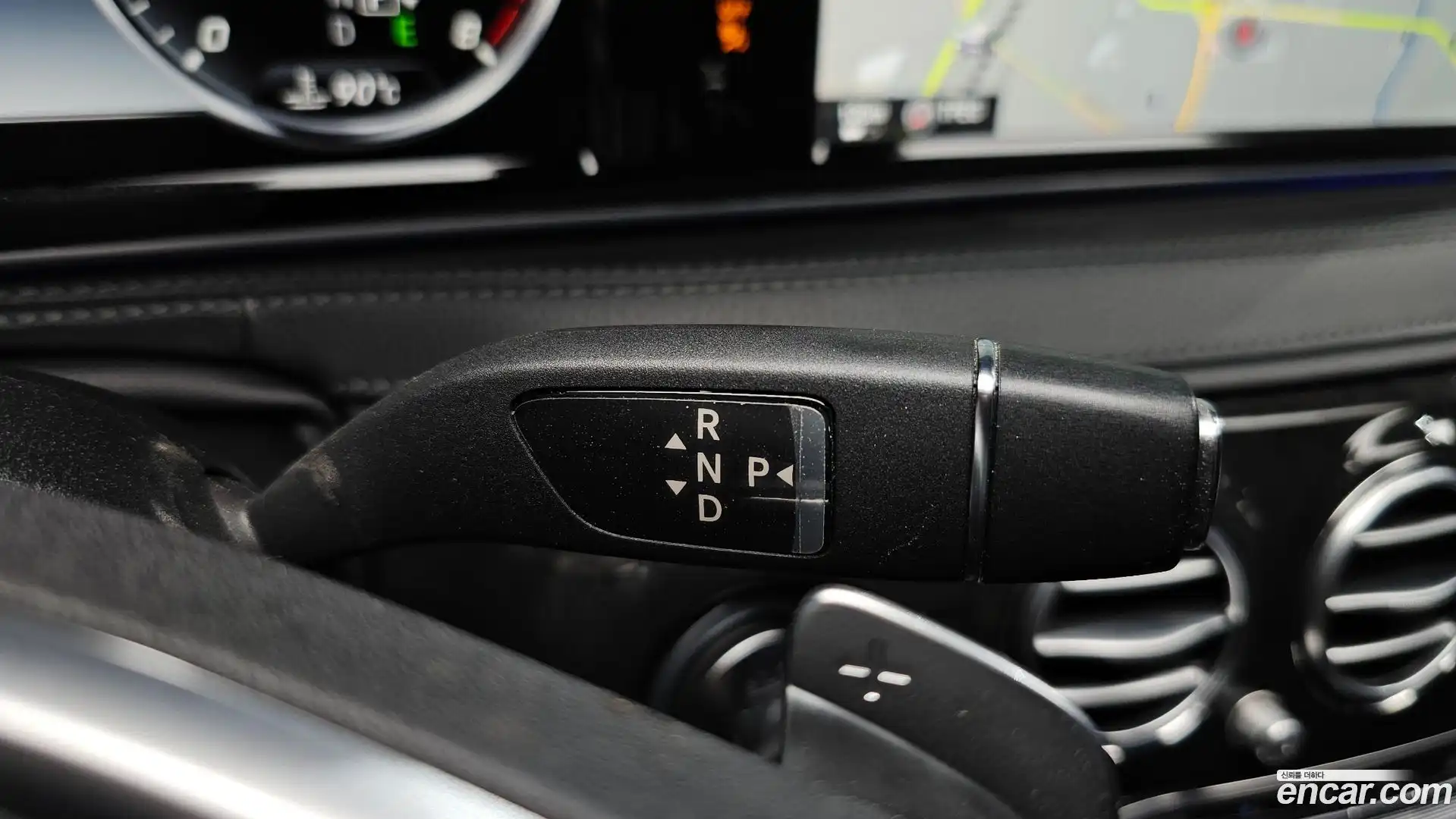 S-Class Mercedes-Benz 2015.10-INNER-009
