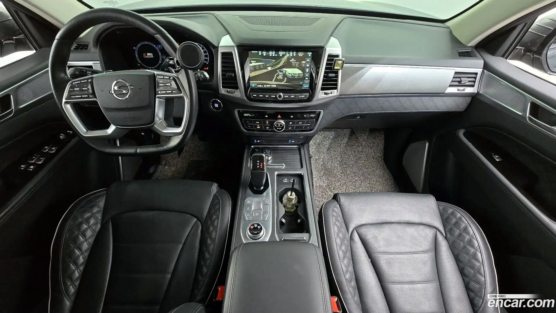 Rexton KG Mobility 2021.10-INNER-007