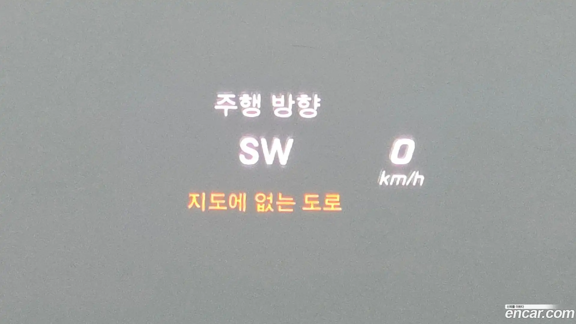 GLC-Class Mercedes-Benz 2019.10-OPTION-021