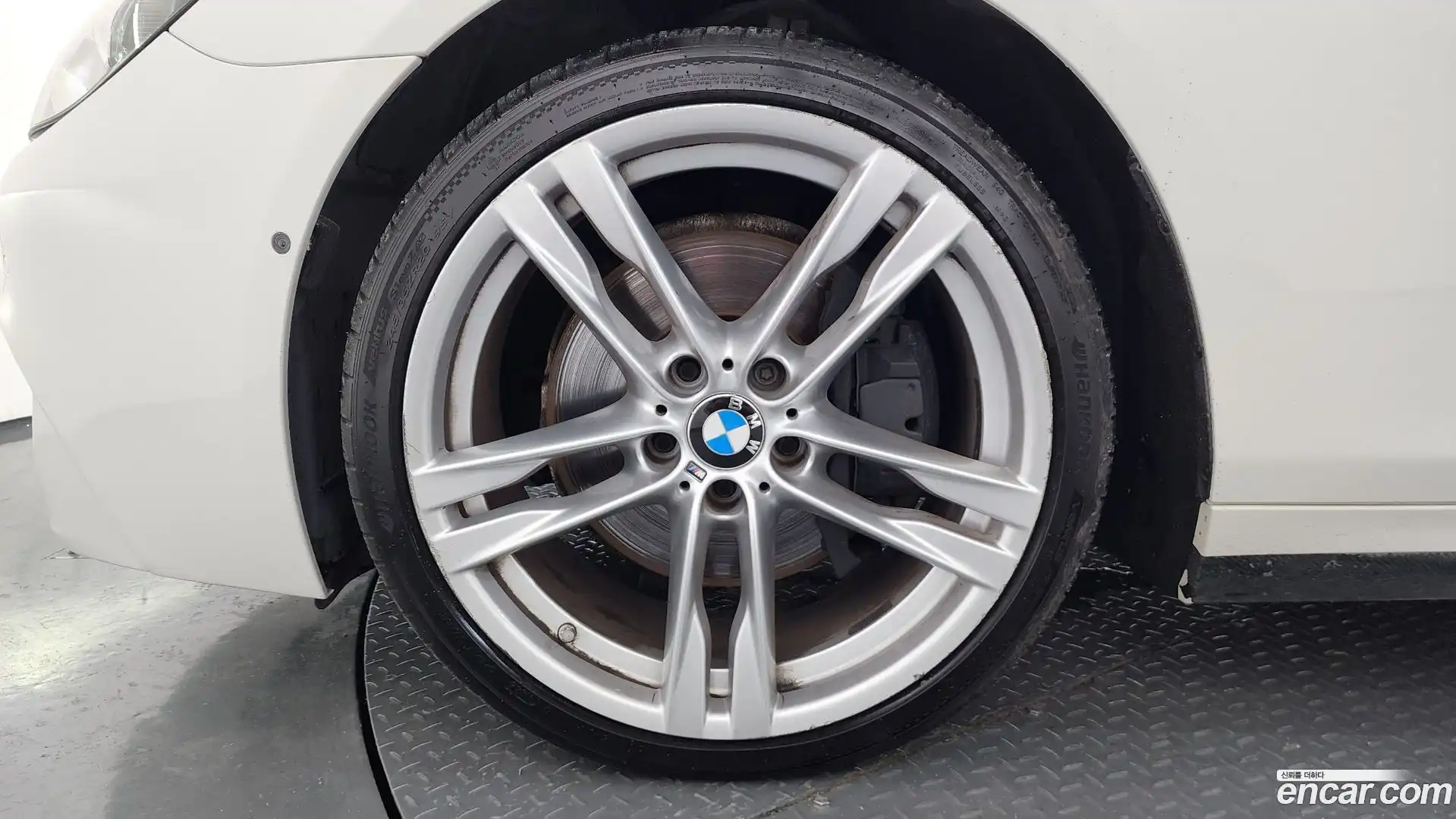 6-Series BMW 2016.4-OUTER-005