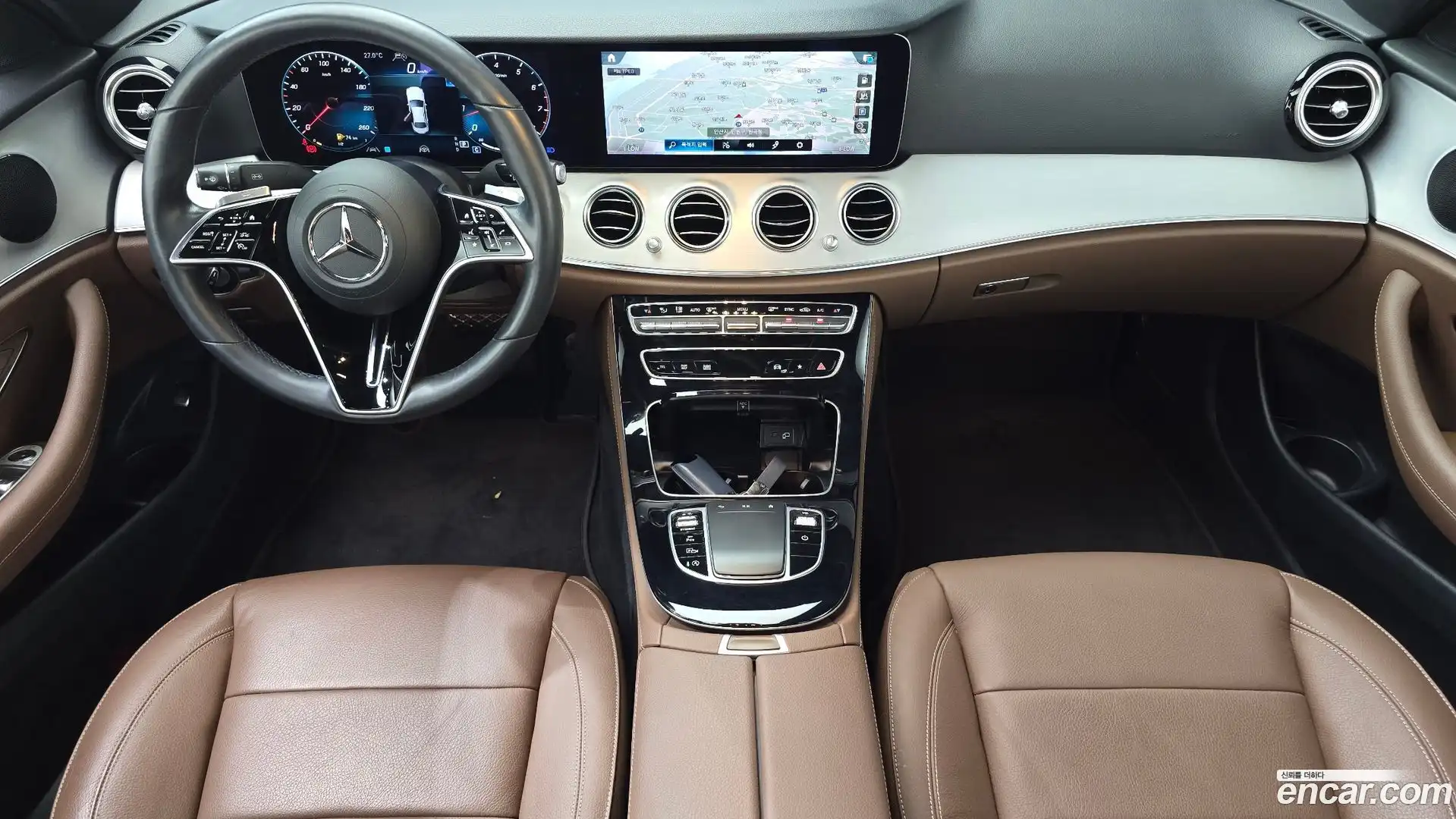 E-Class Mercedes-Benz 2021.4-INNER-007