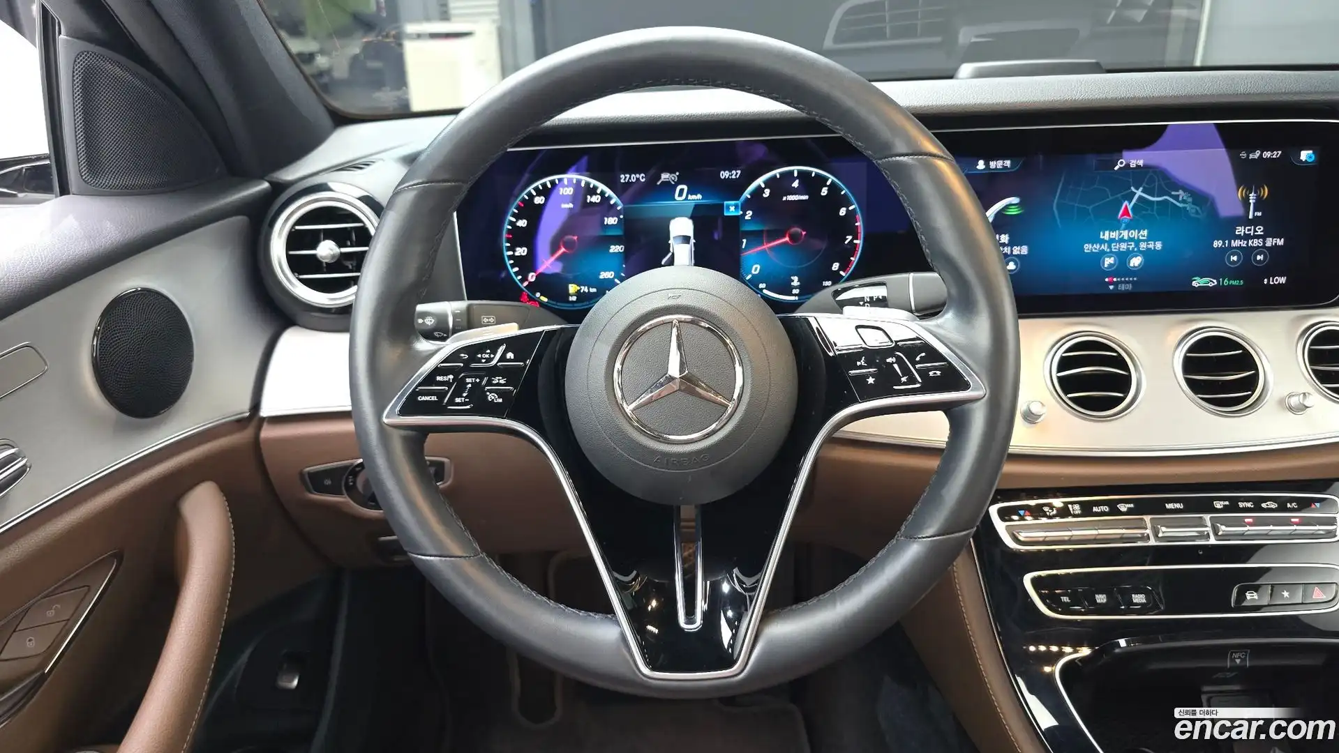 E-Class Mercedes-Benz 2021.4-OPTION-018