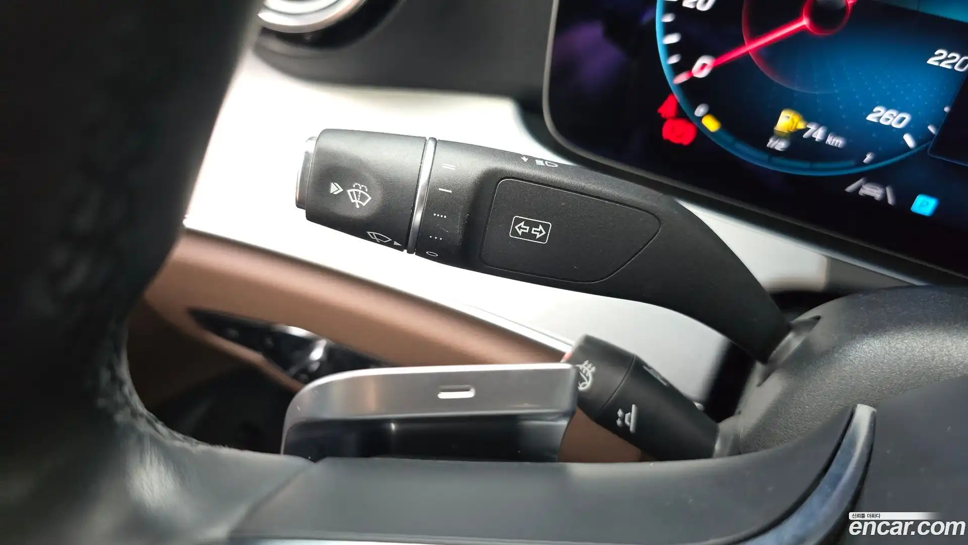 E-Class Mercedes-Benz 2021.4-OPTION-043