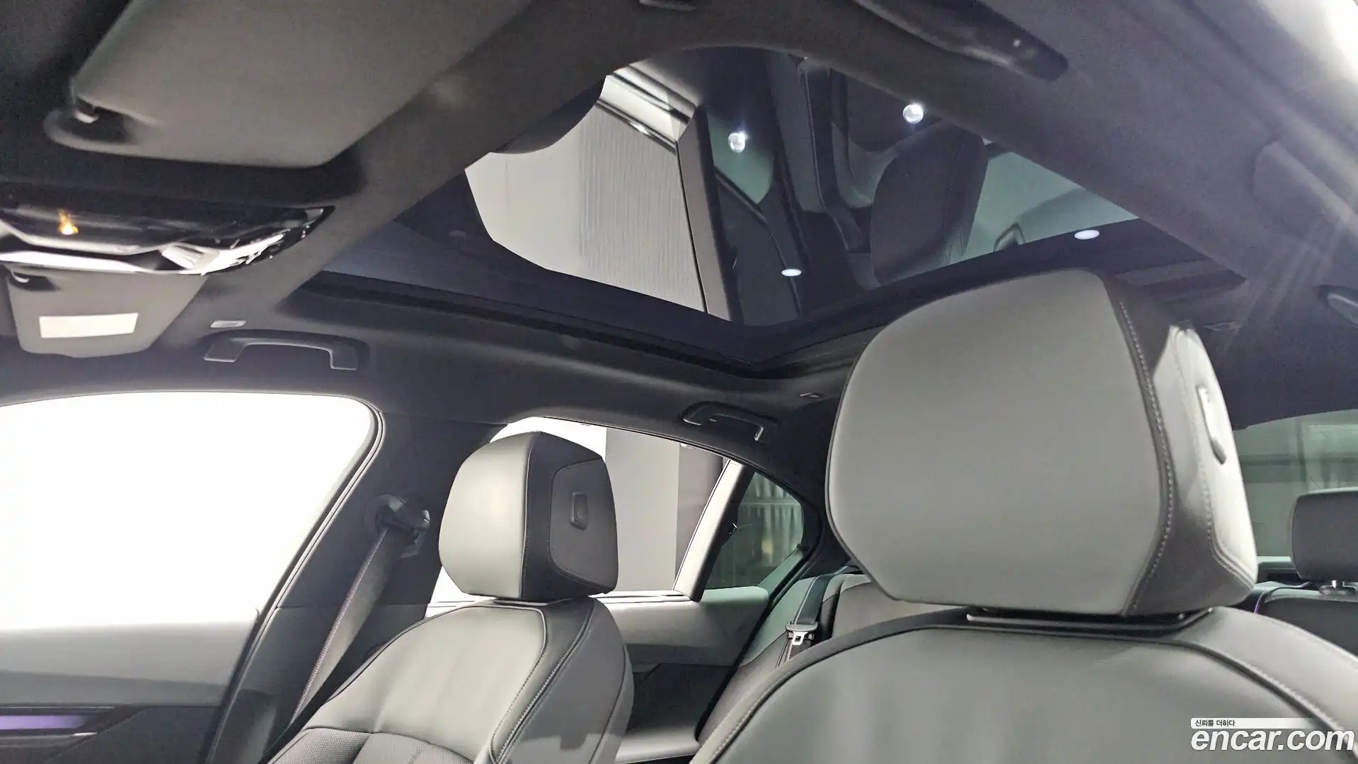 5-Series BMW 2025.7-OPTION-023