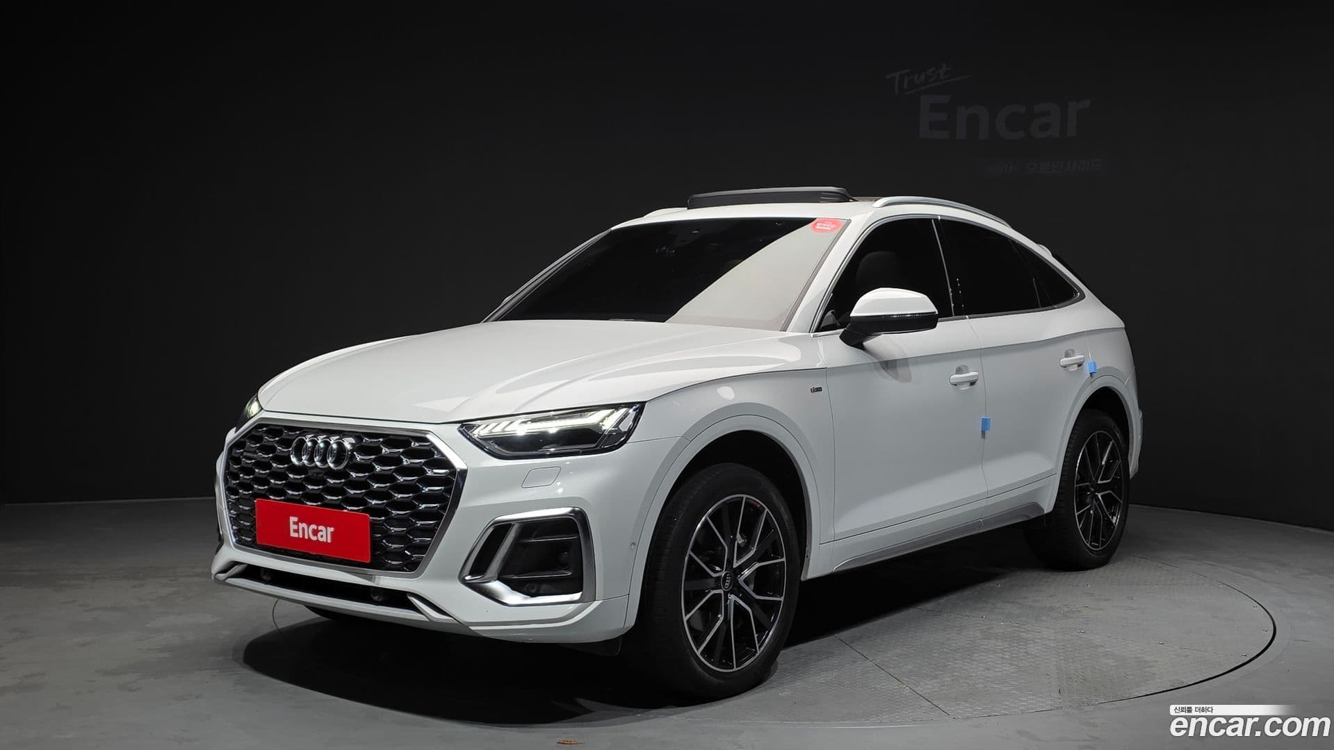 Main__Slider__Photo:Q5 Audi 2023.5-0