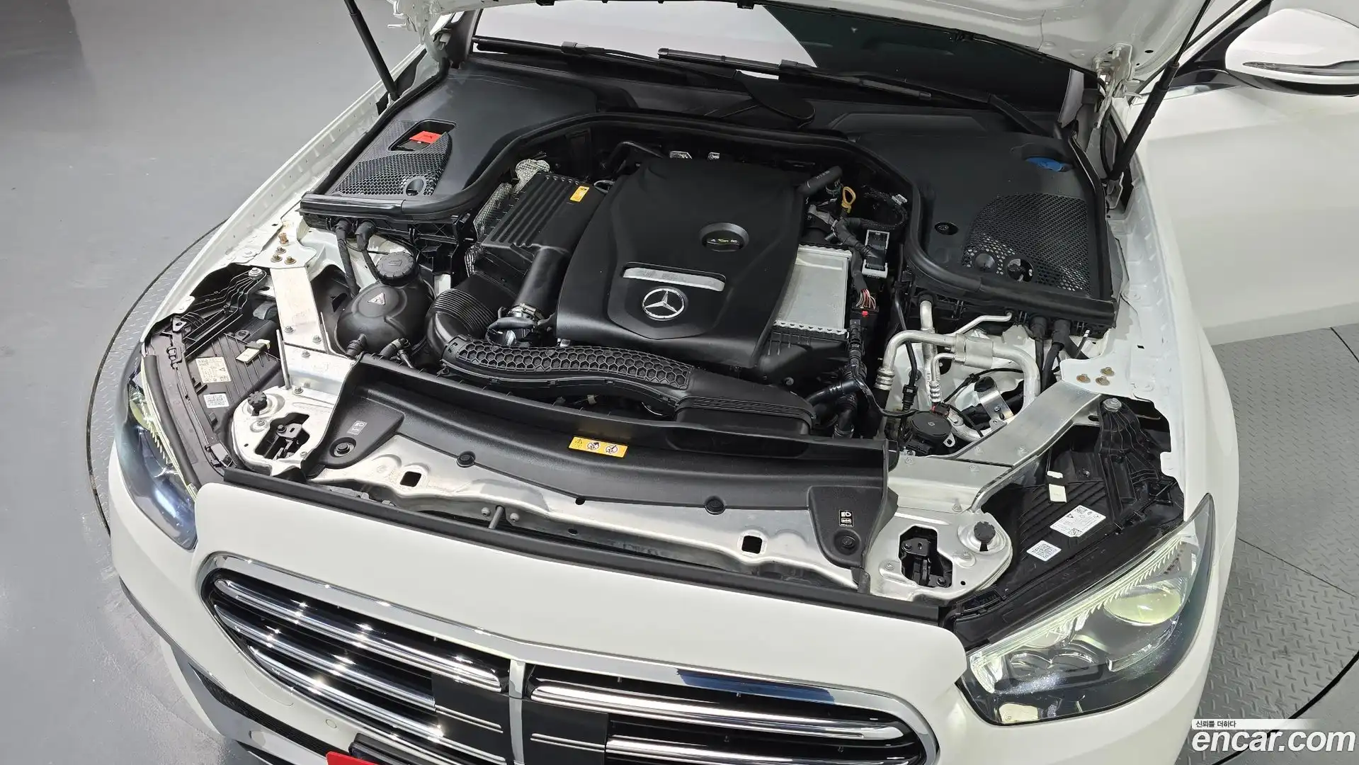 E-Class Mercedes-Benz 2021.3-OUTER-006