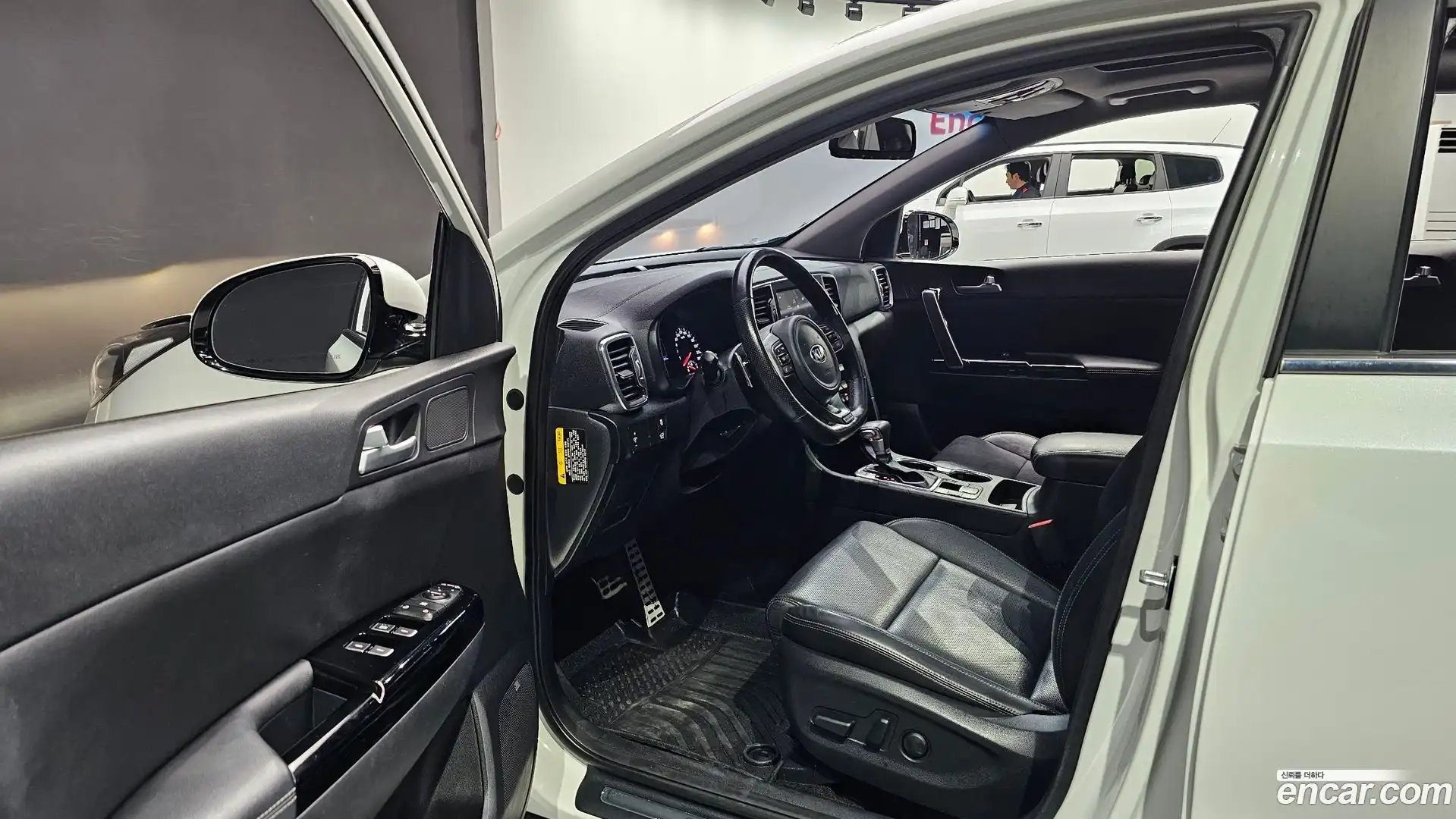 Sportage Kia 2016.0-INNER-010
