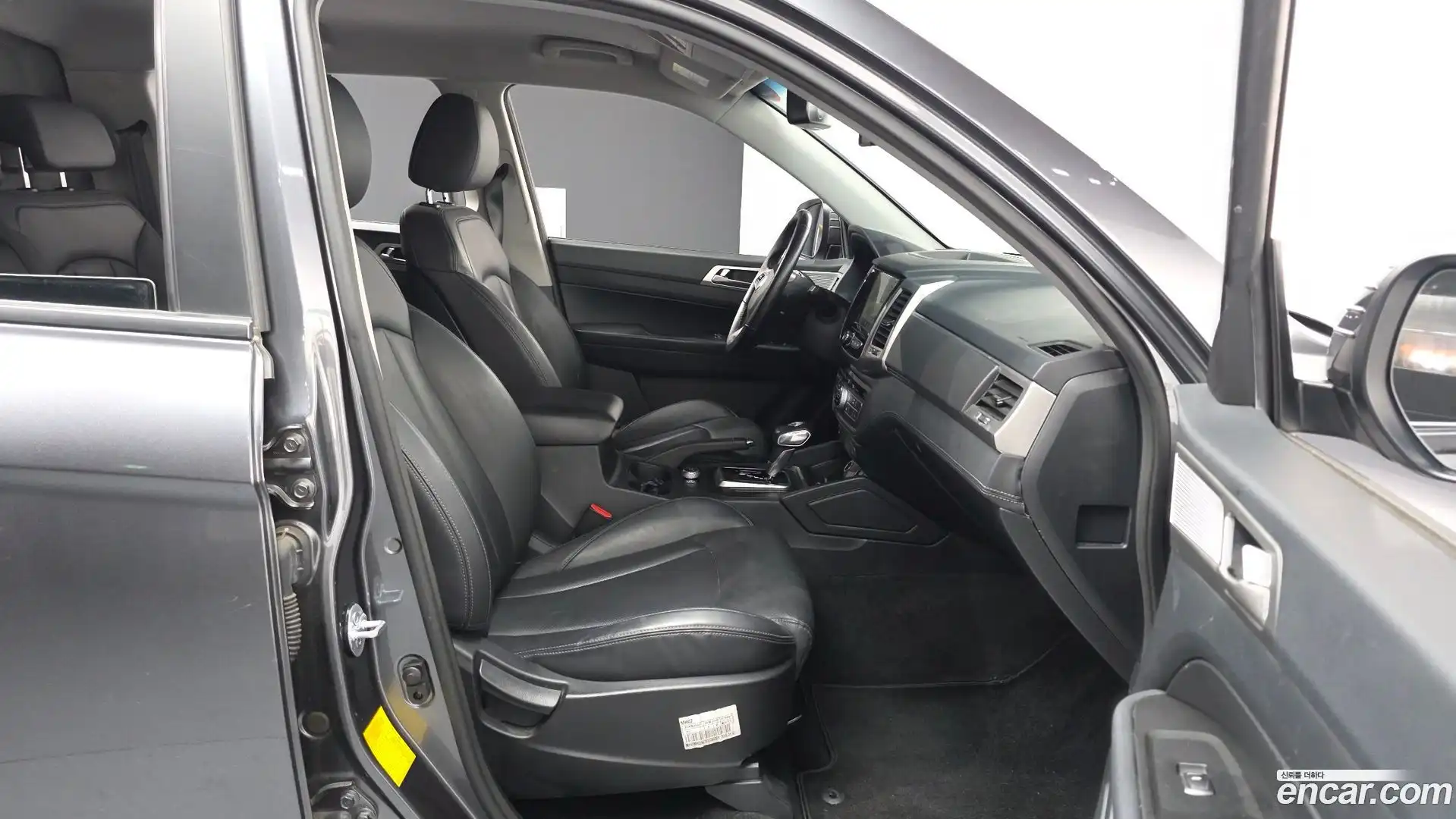 Rexton KG Mobility 2019.0-OPTION-015