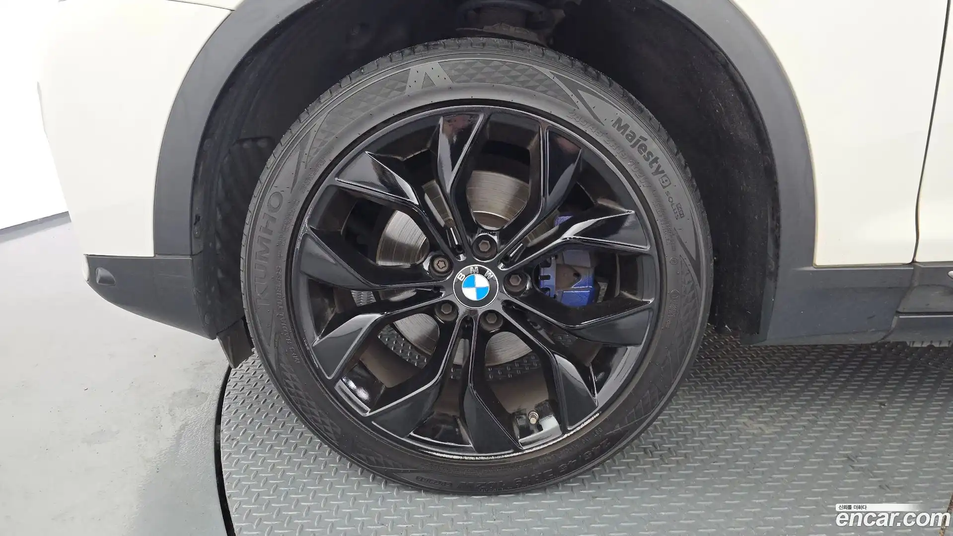 X4 BMW 2017.2-OUTER-005