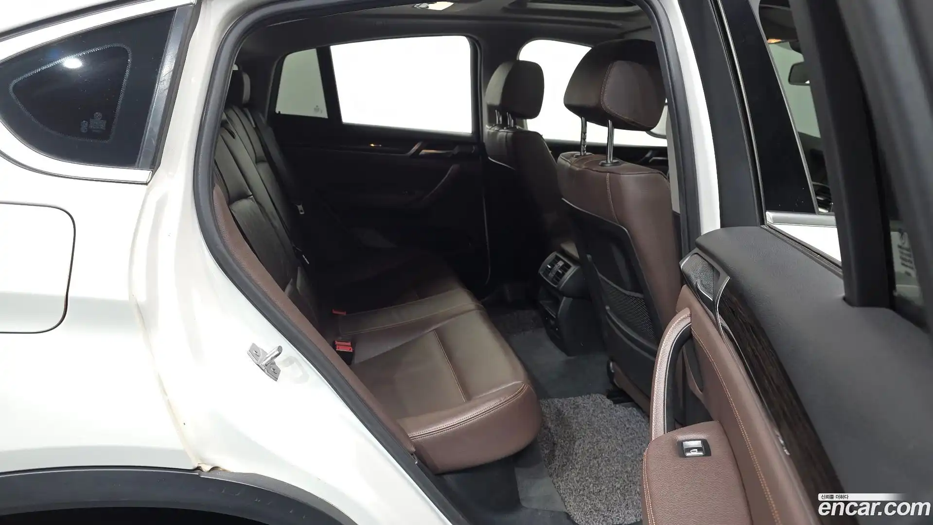X4 BMW 2017.2-OPTION-016