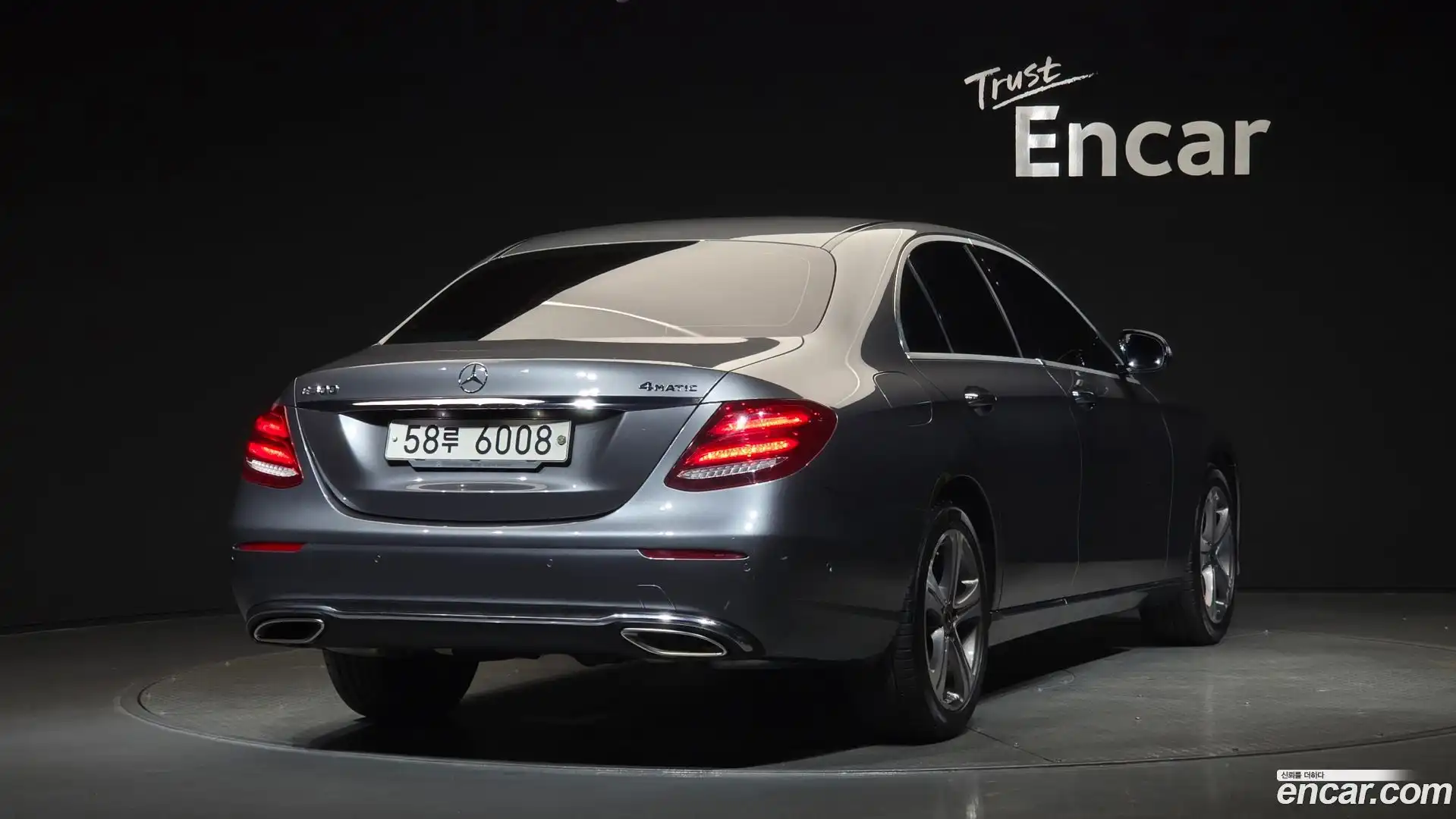 E-Class Mercedes-Benz 2018.0-OUTER-002