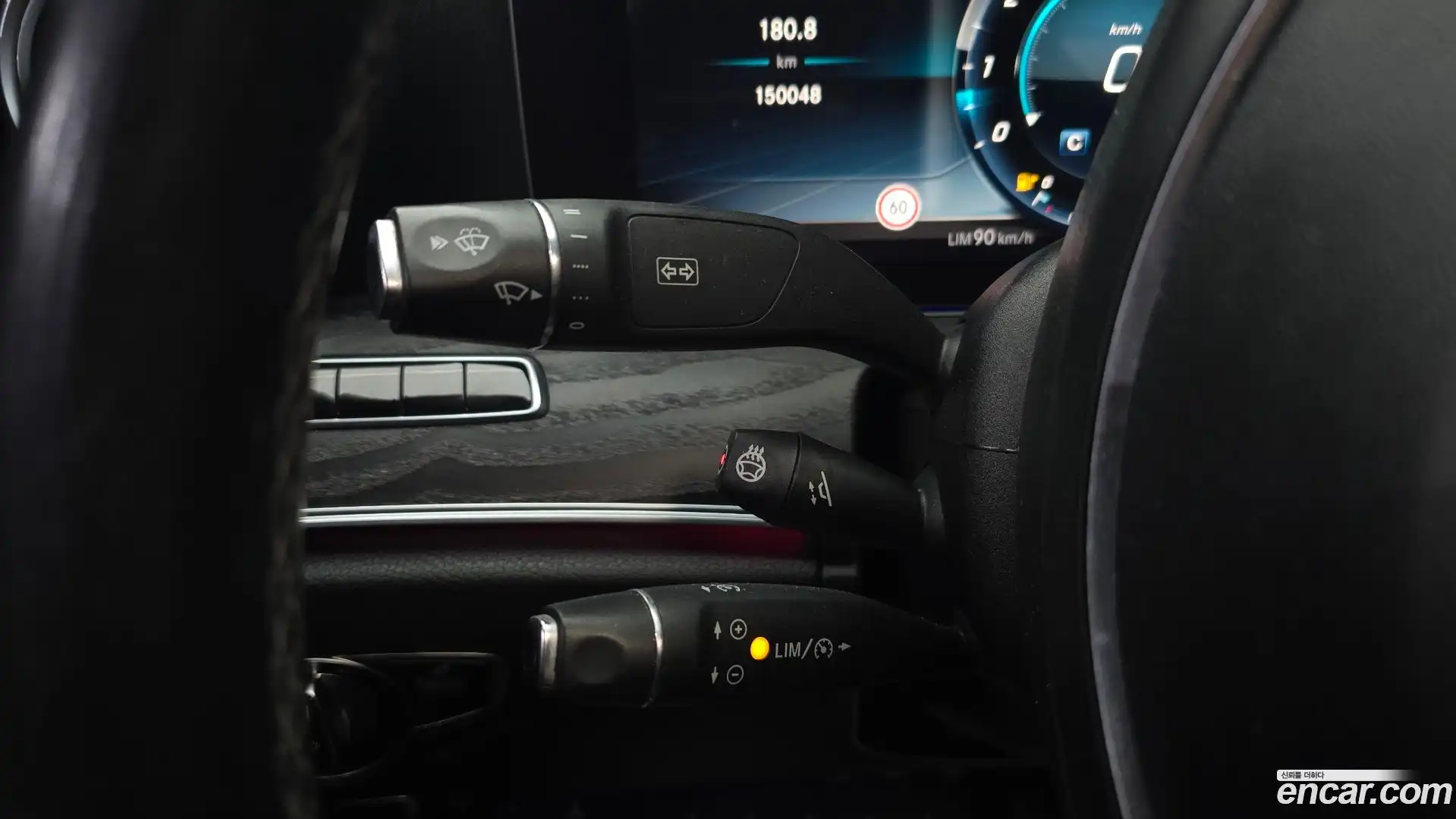 E-Class Mercedes-Benz 2018.0-OPTION-021