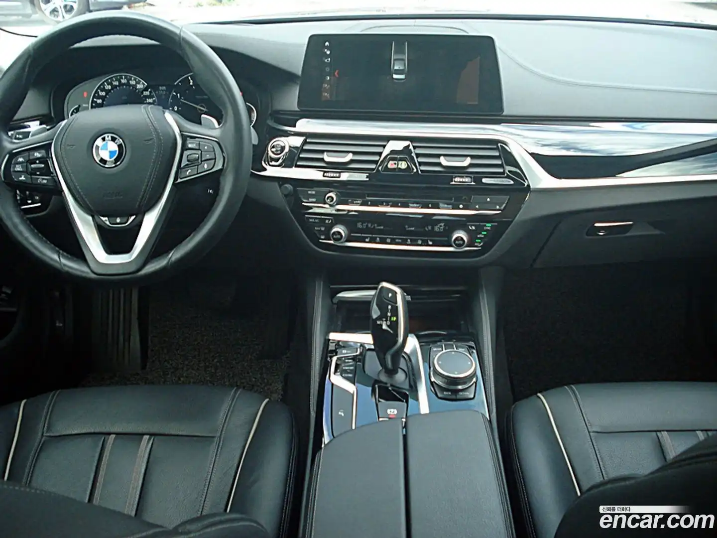 5-Series BMW 2018.4-INNER-007