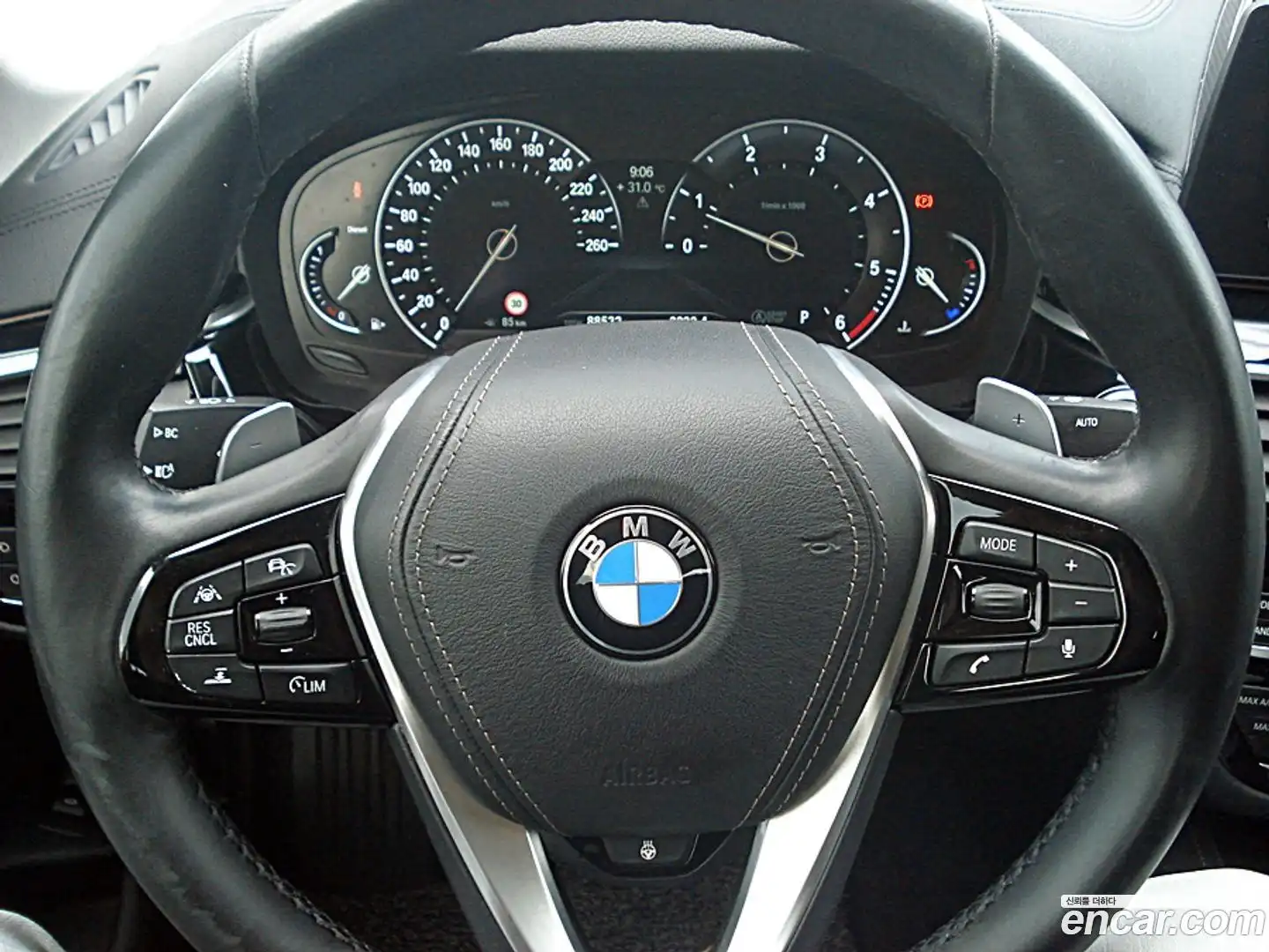 5-Series BMW 2018.4-OPTION-022