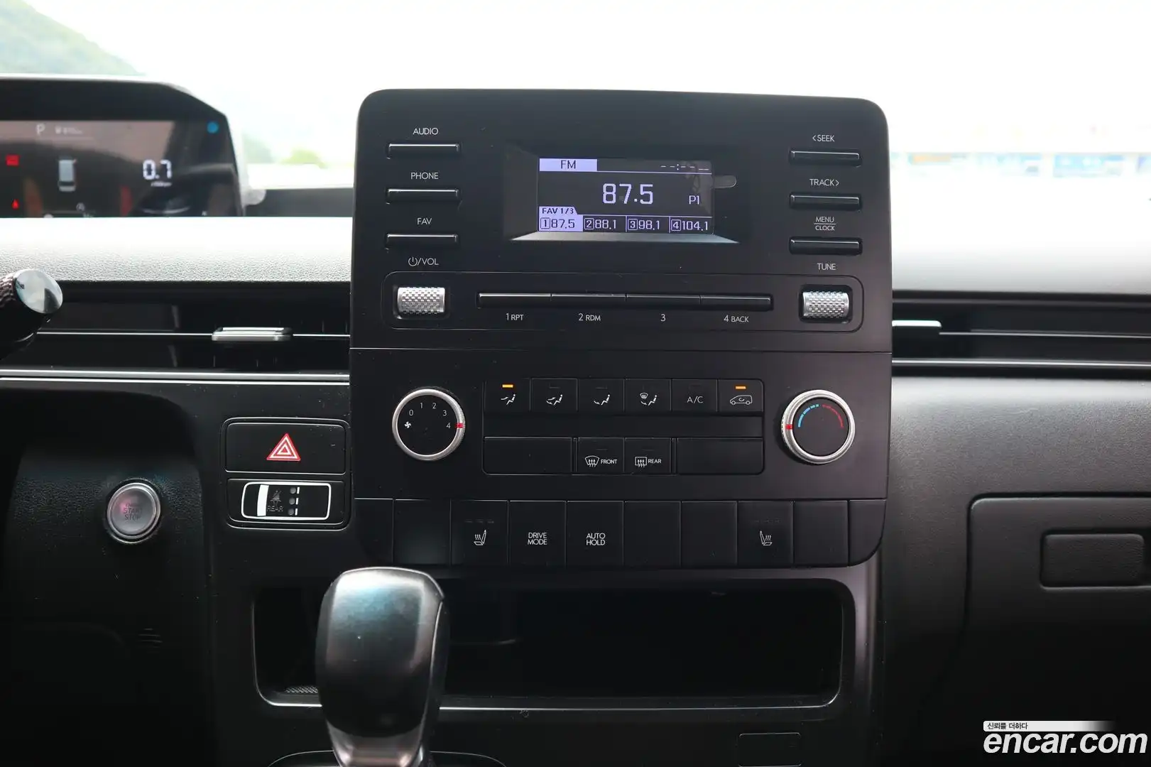 Staria Hyundai 2021.9-OPTION-019