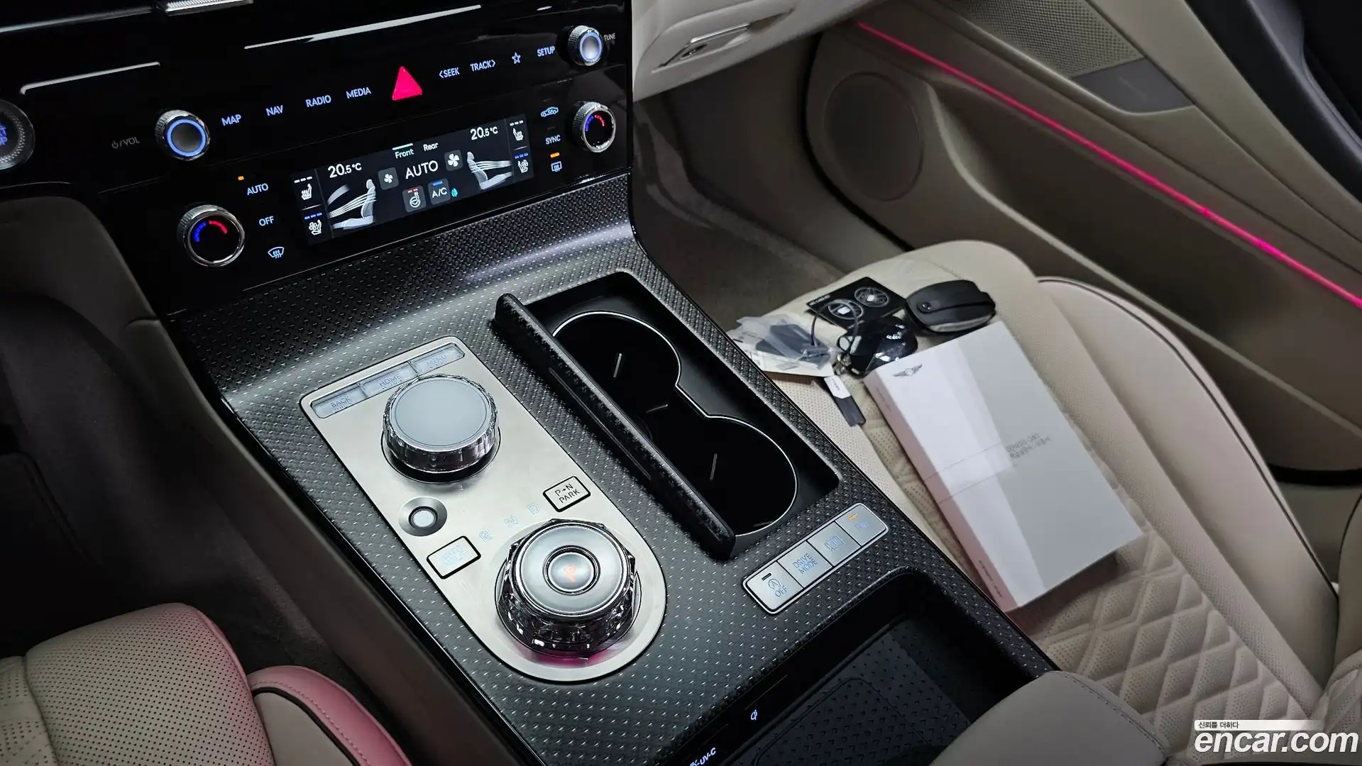 G80 Genesis 2025.2-INNER-009