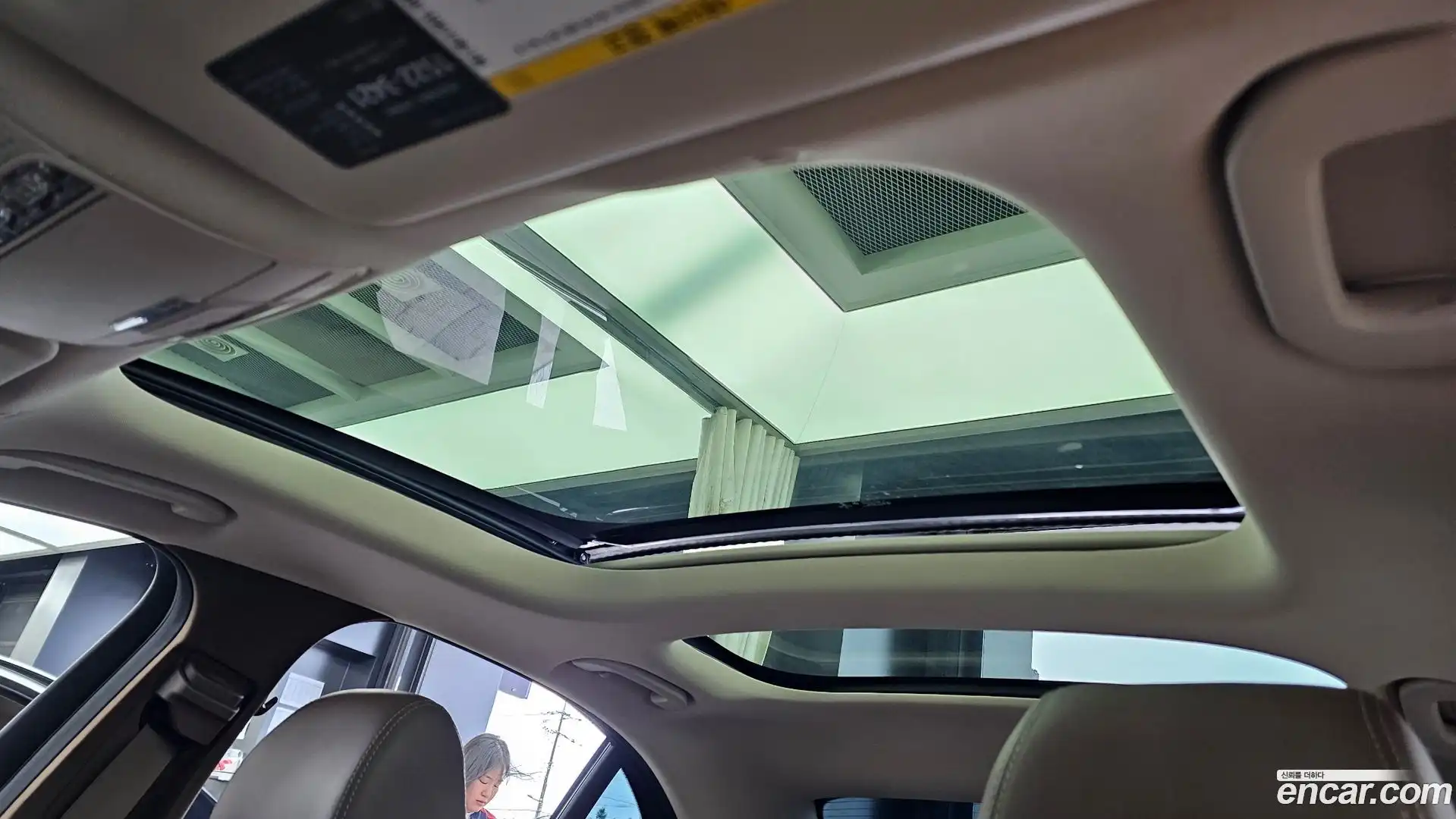 E-Class Mercedes-Benz 2020.1-OPTION-022