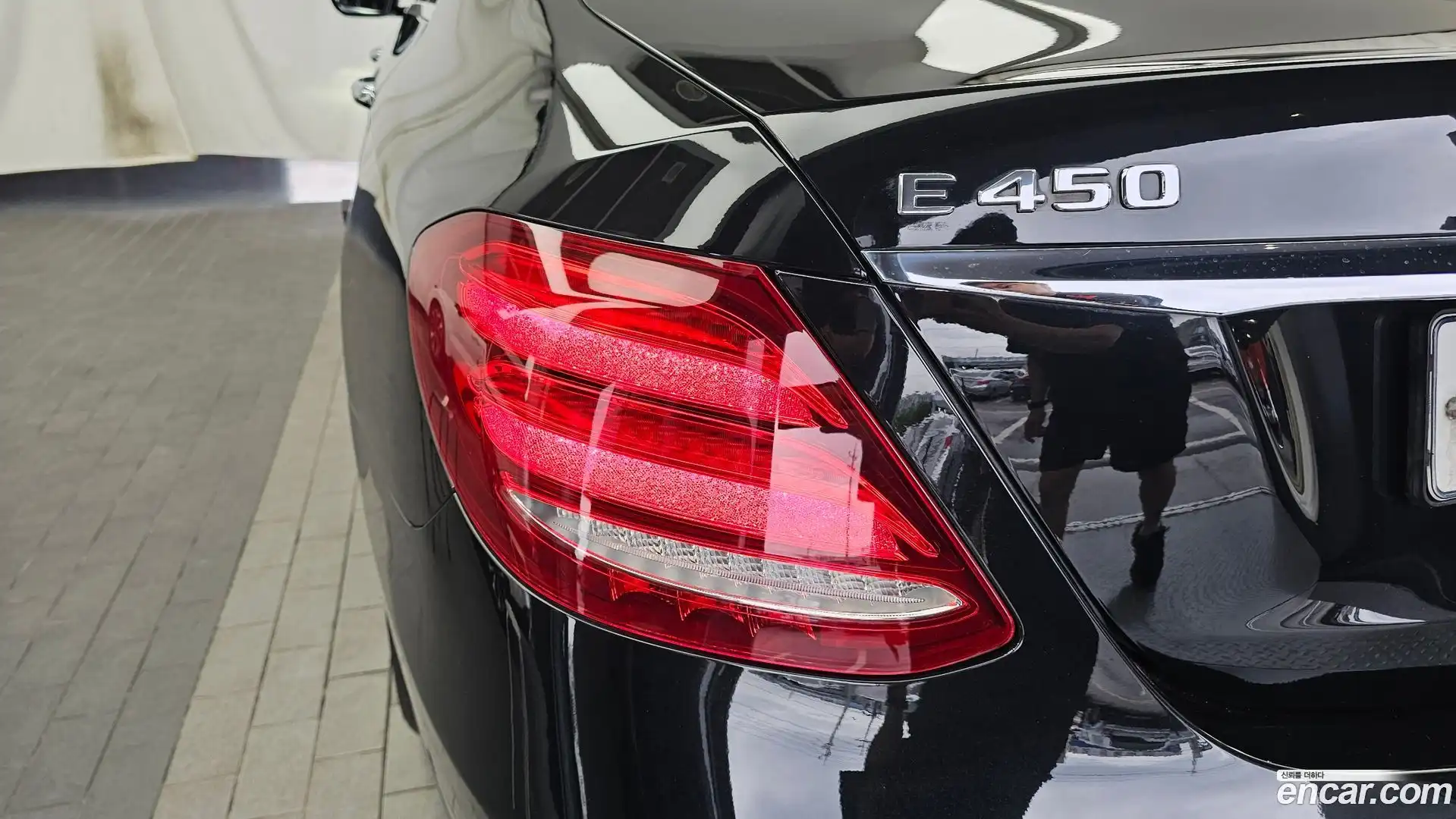 E-Class Mercedes-Benz 2020.1-OUTER-033