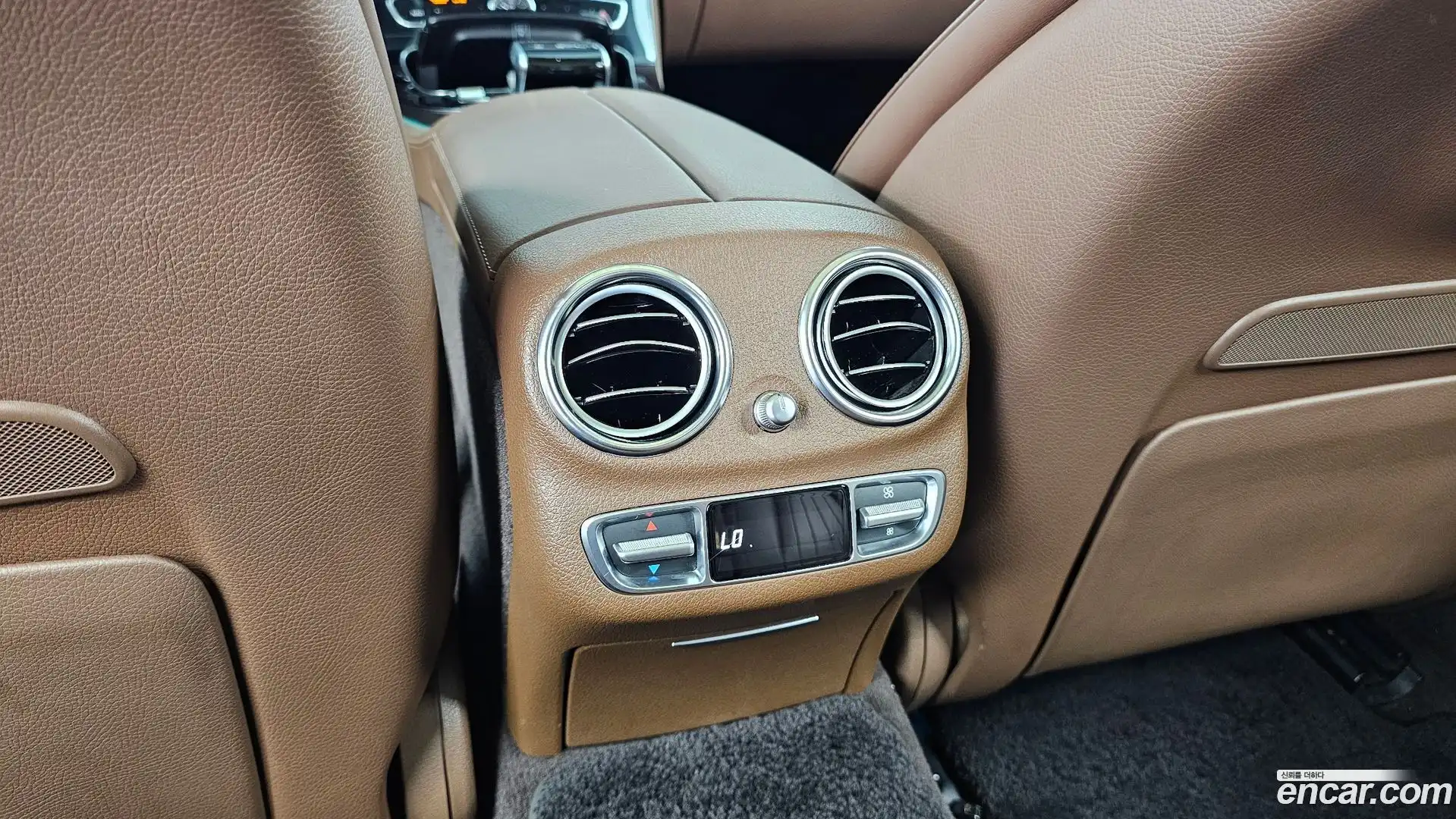 E-Class Mercedes-Benz 2020.1-OPTION-044