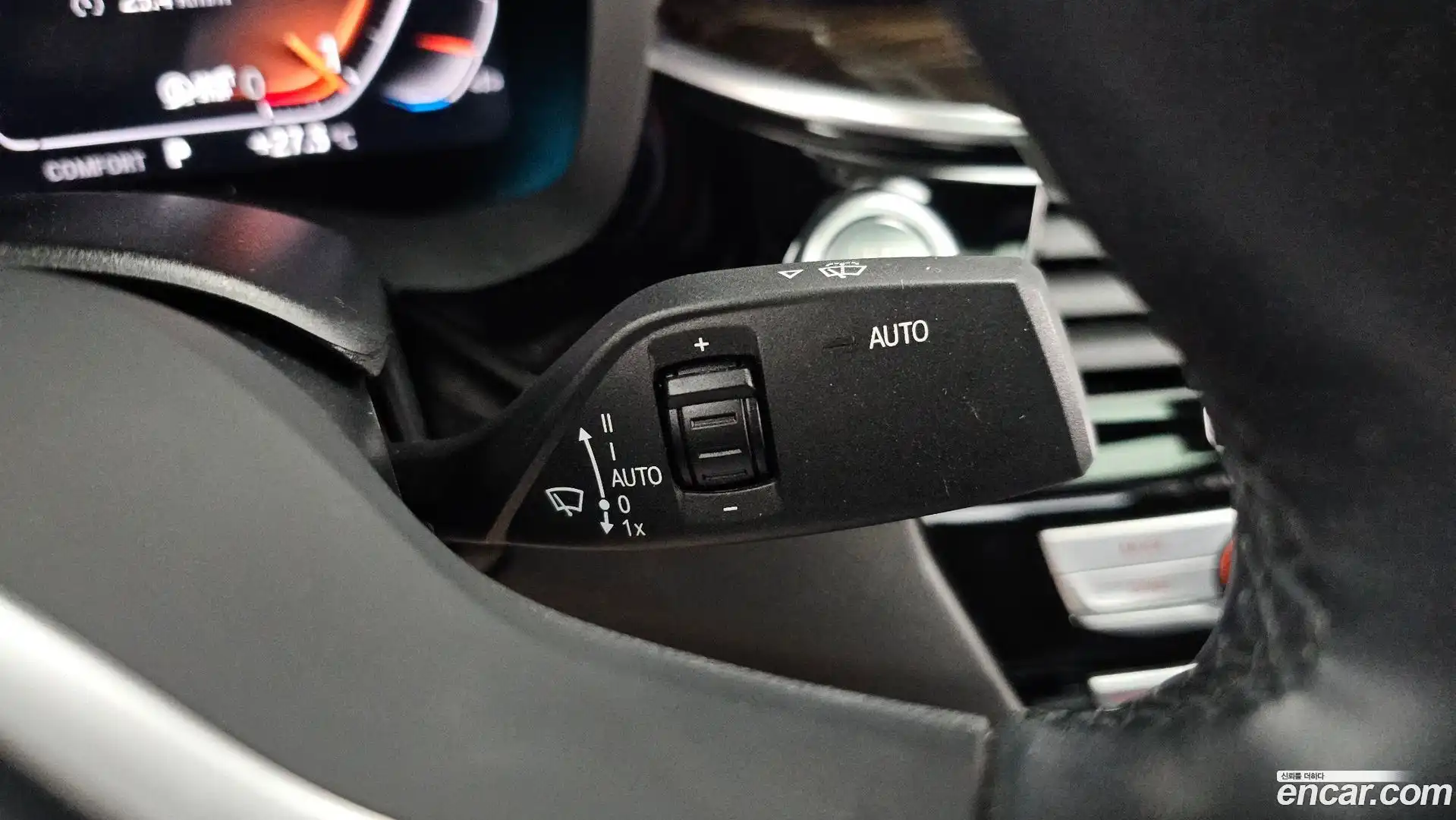 5-Series BMW 2022.3-OPTION-041