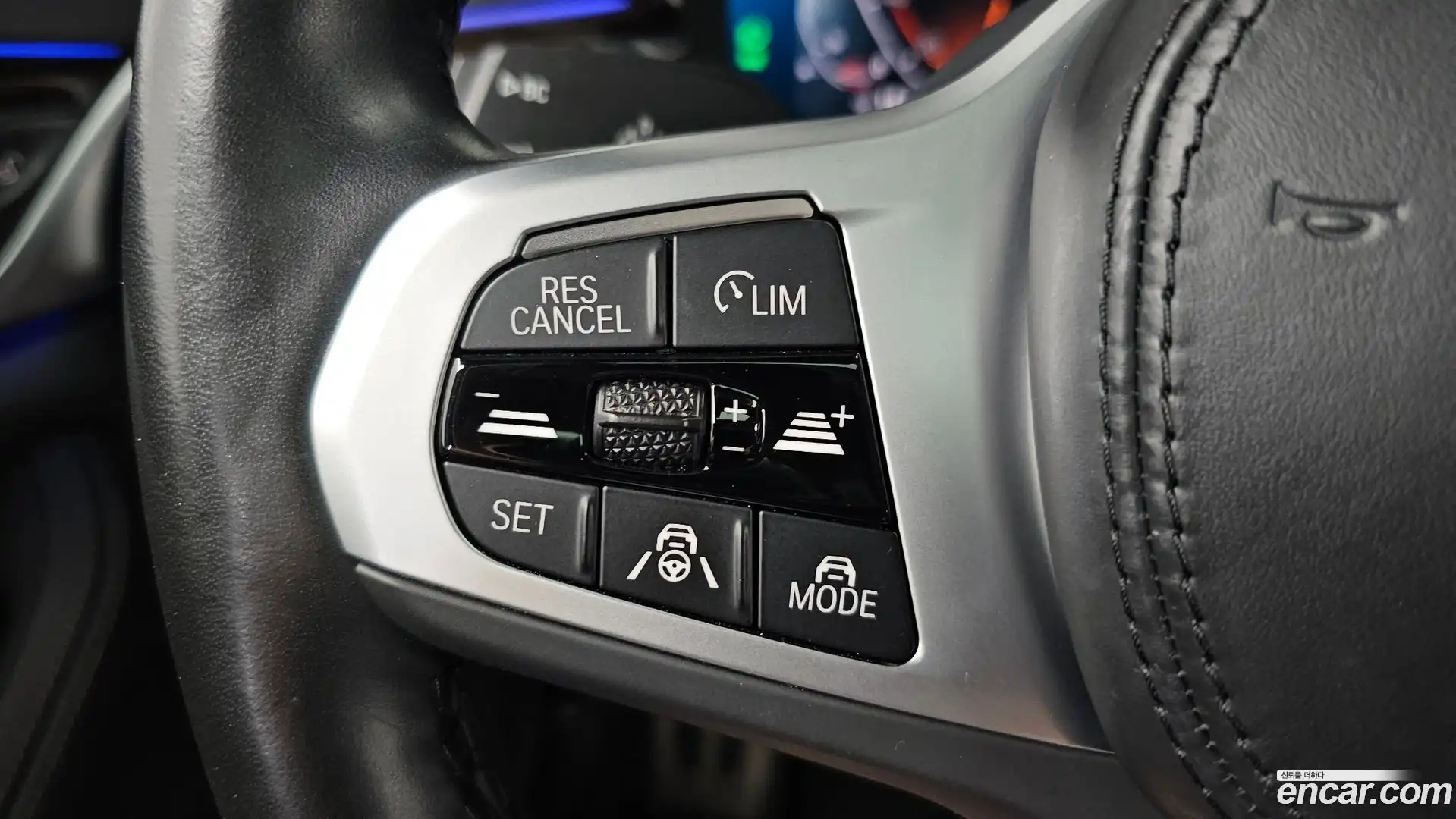 5-Series BMW 2022.3-OPTION-046
