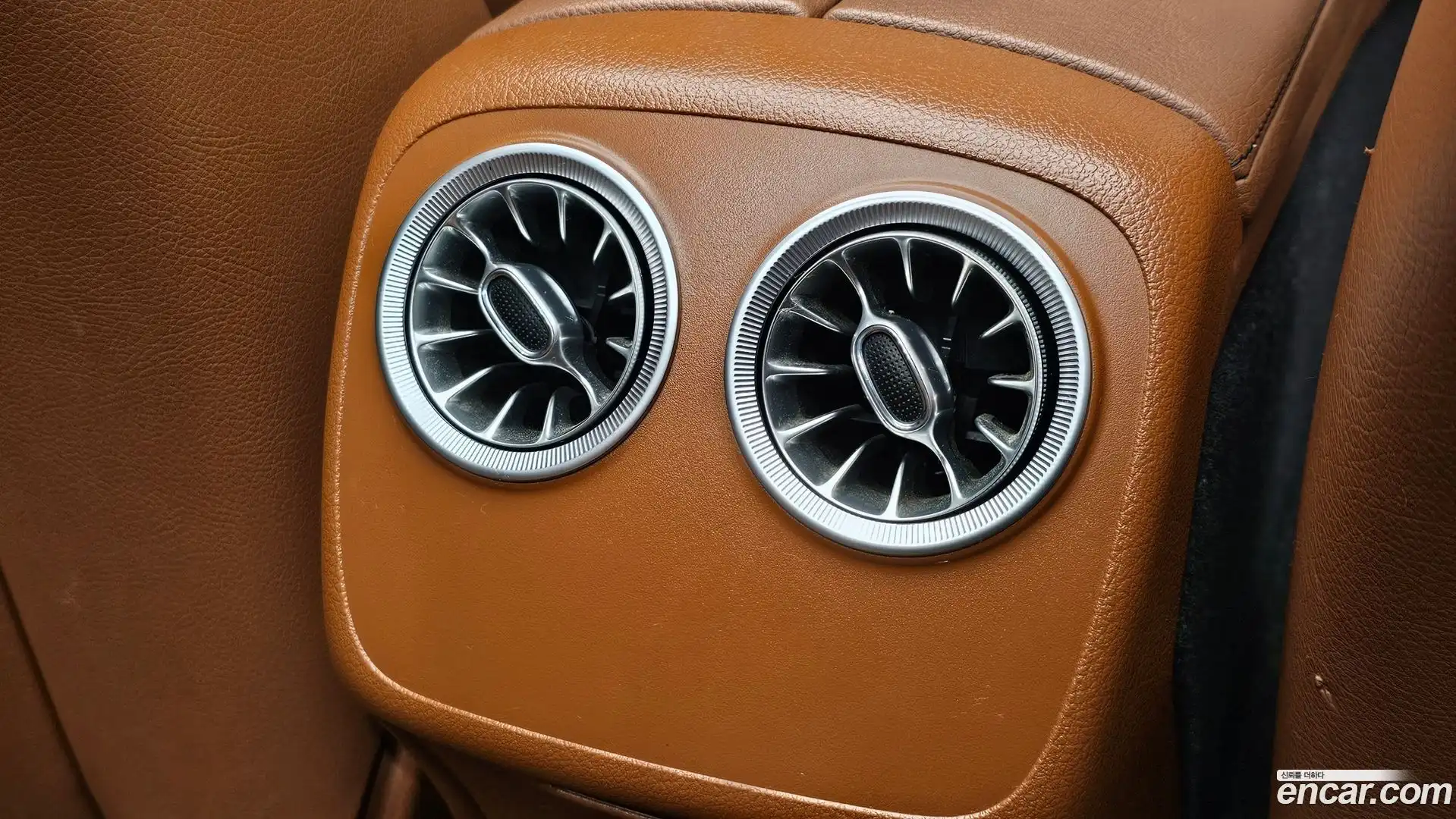 E-Class Mercedes-Benz 2018.9-OPTION-040