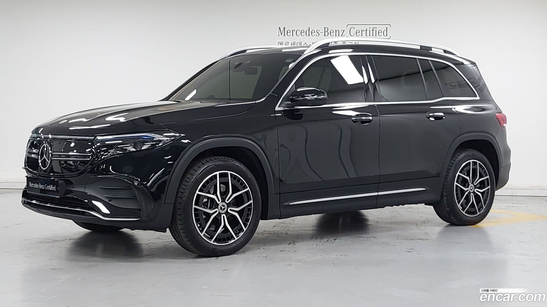 Main__Slider__Photo:EQB Mercedes-Benz 2024.2-0