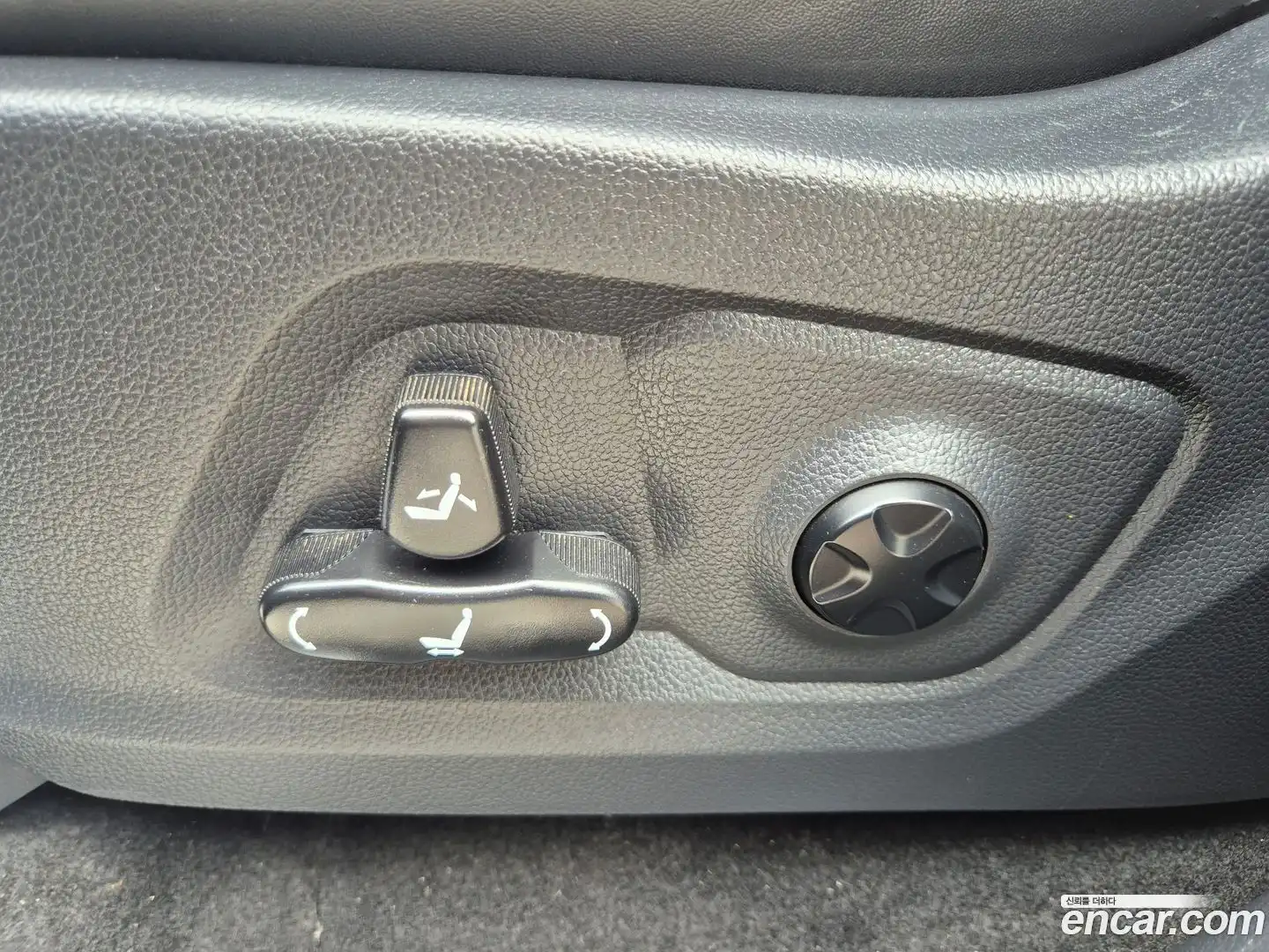 Rexton KG Mobility 2020.6-OPTION-023