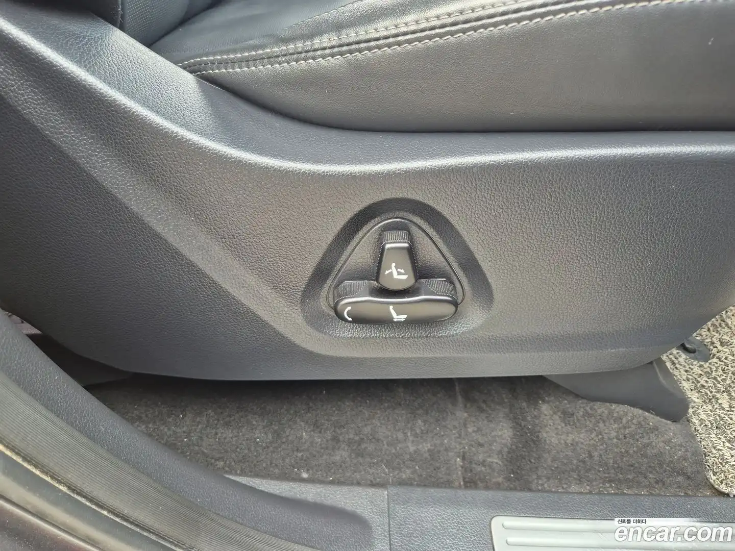 Rexton KG Mobility 2020.6-OPTION-024