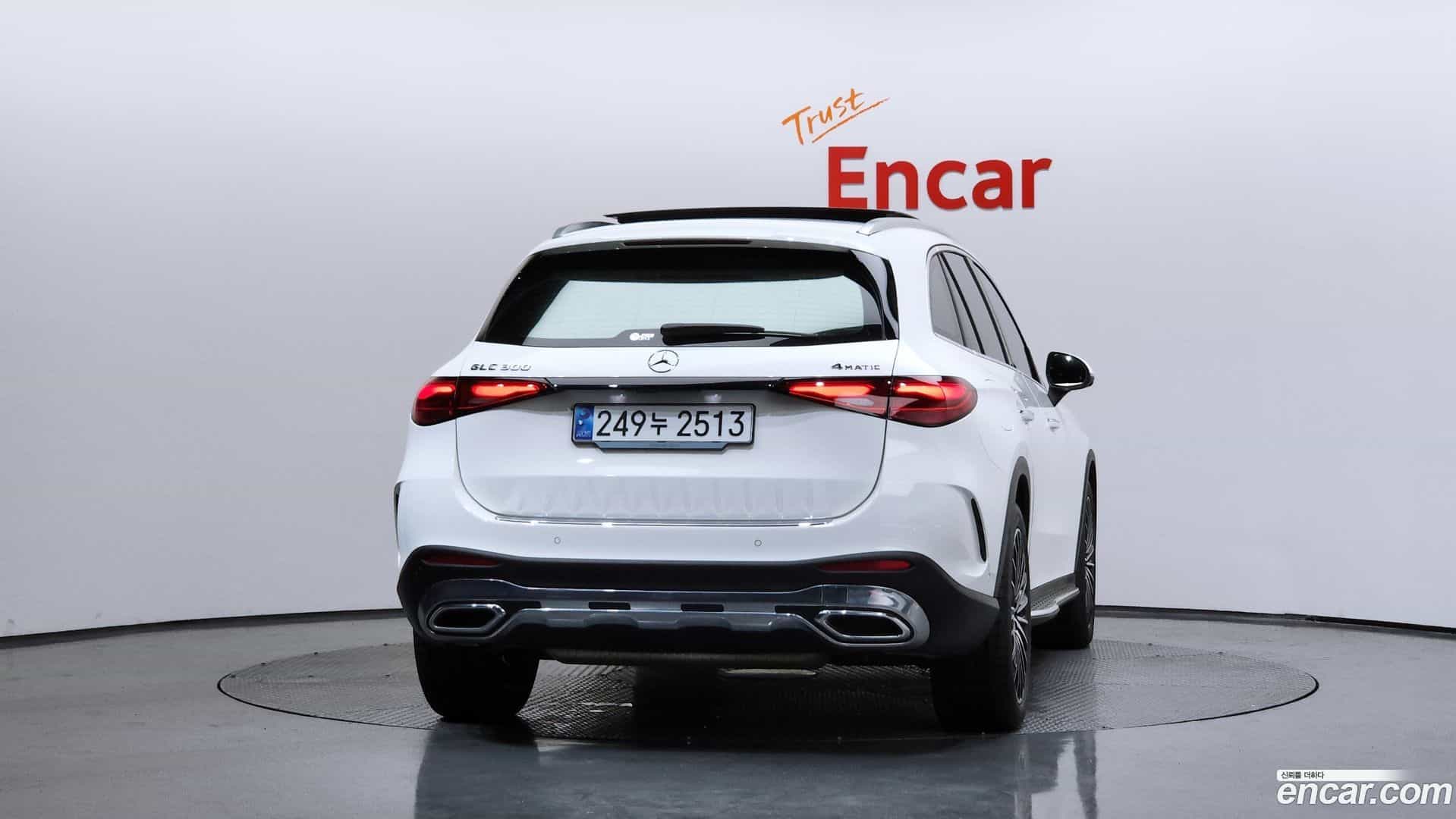 GLC-Class Mercedes-Benz 2025.1-OUTER-004