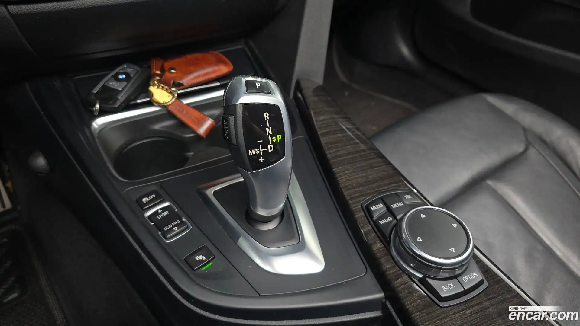4-Series BMW 2015.6-INNER-009