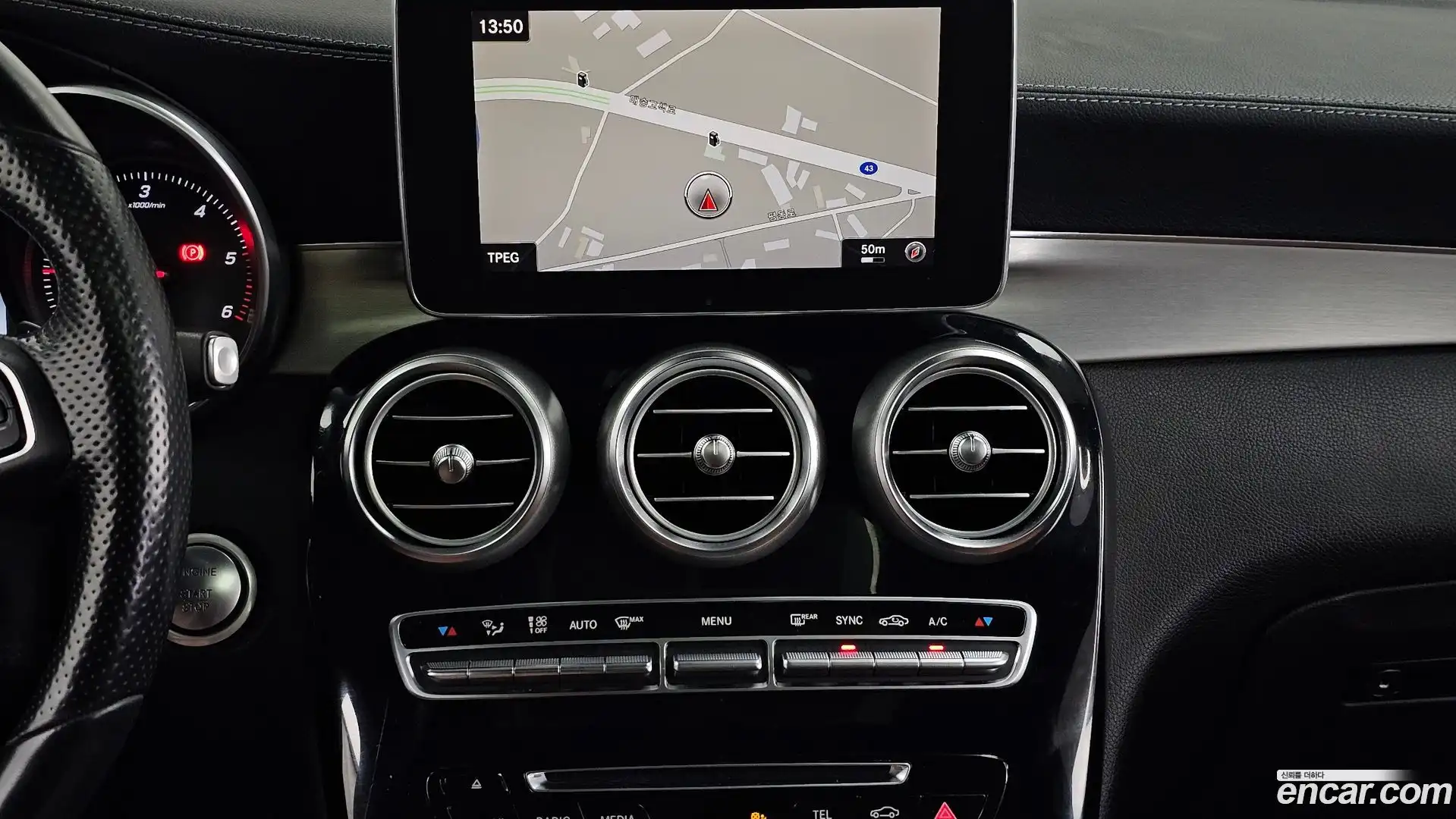 GLC-Class Mercedes-Benz 2017.10-OPTION-018