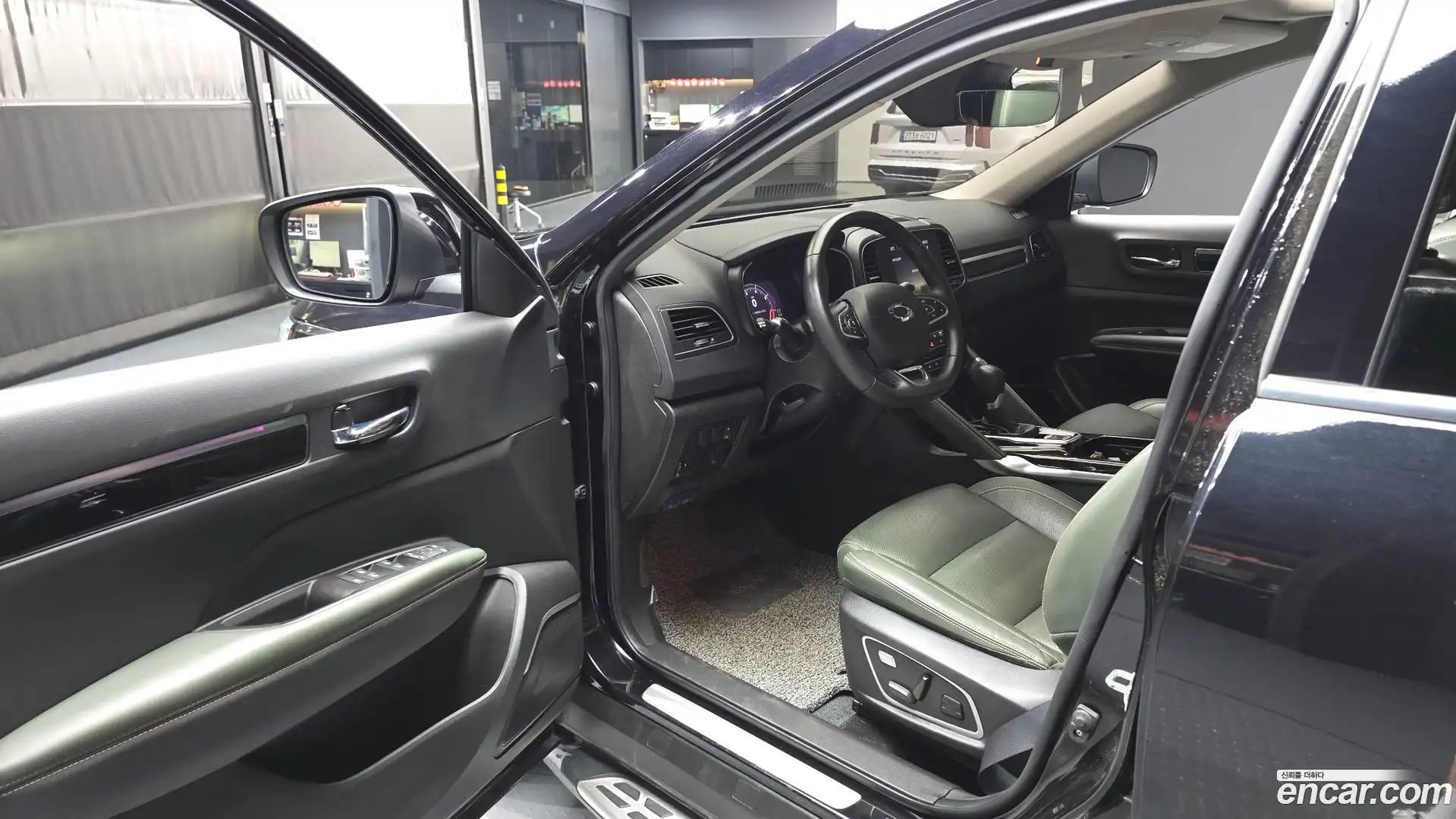 QM6 Renault Korea 2023.3-INNER-010