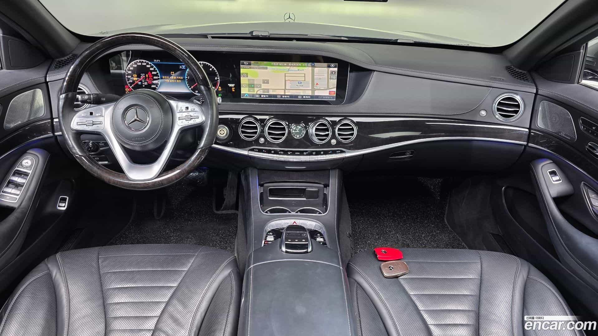 S-Class Mercedes-Benz 2017.10-INNER-007