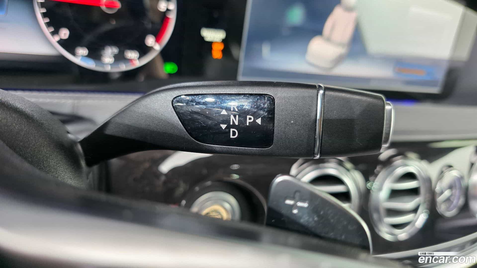 S-Class Mercedes-Benz 2017.10-INNER-009