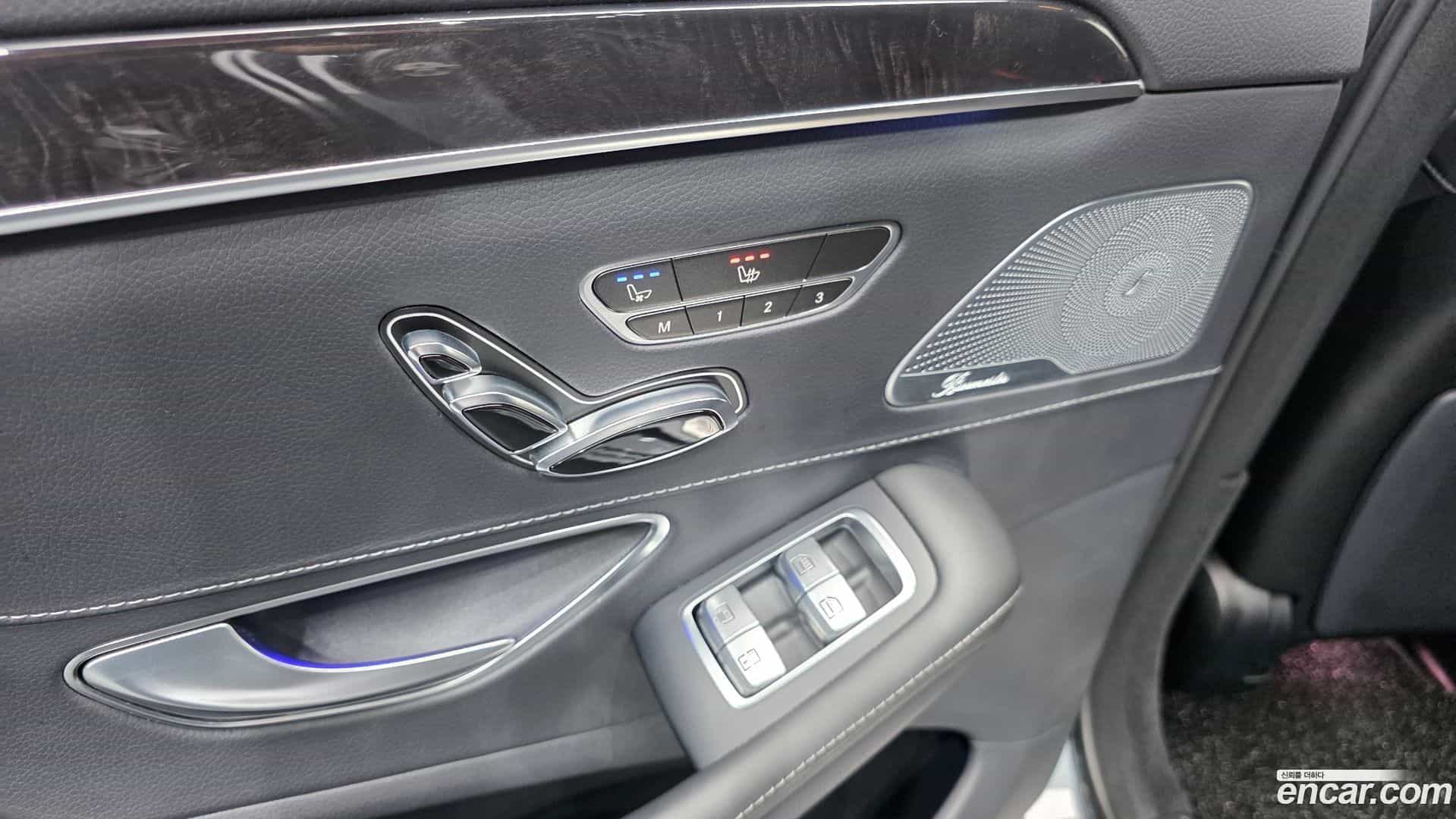 S-Class Mercedes-Benz 2017.10-OPTION-022