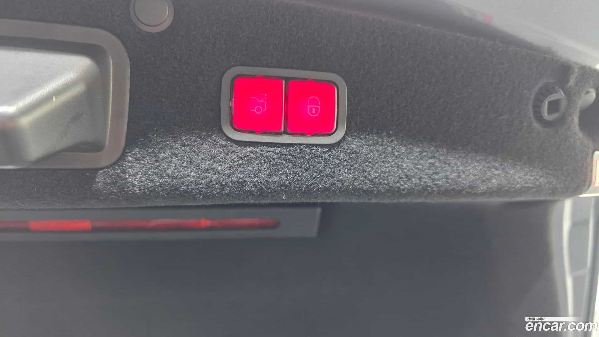S-Class Mercedes-Benz 2017.10-OPTION-024