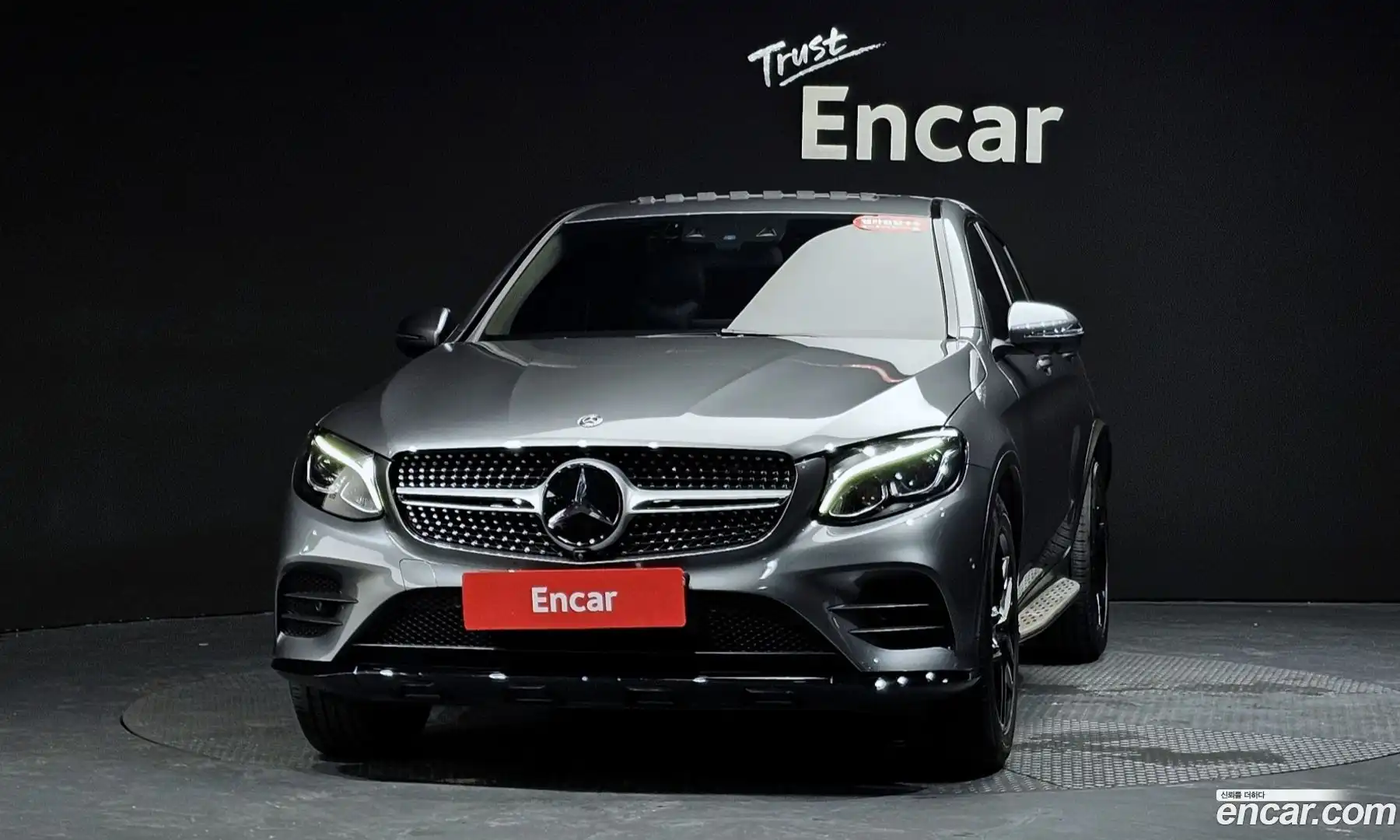 GLC-Class Mercedes-Benz 2018.4-OUTER-003