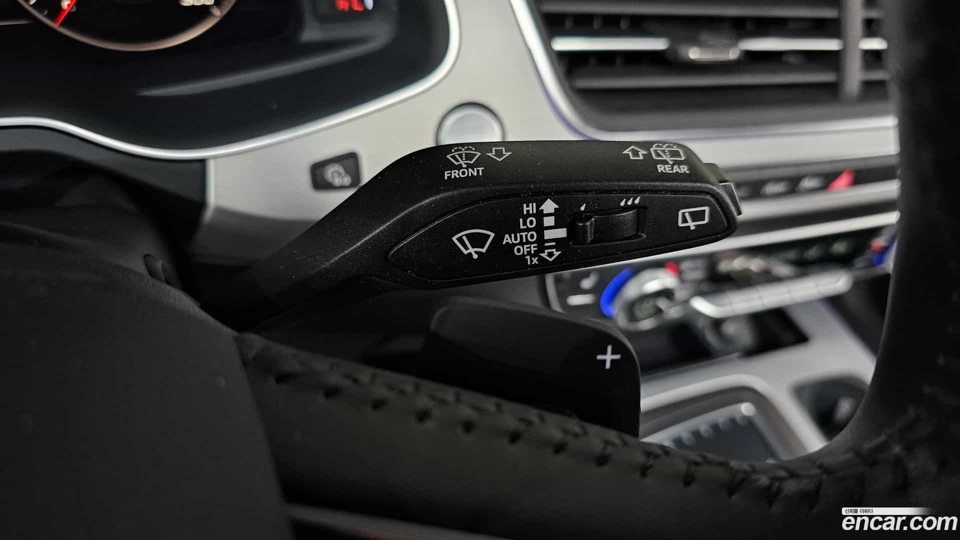 Q7 Audi 2019.10-OPTION-049