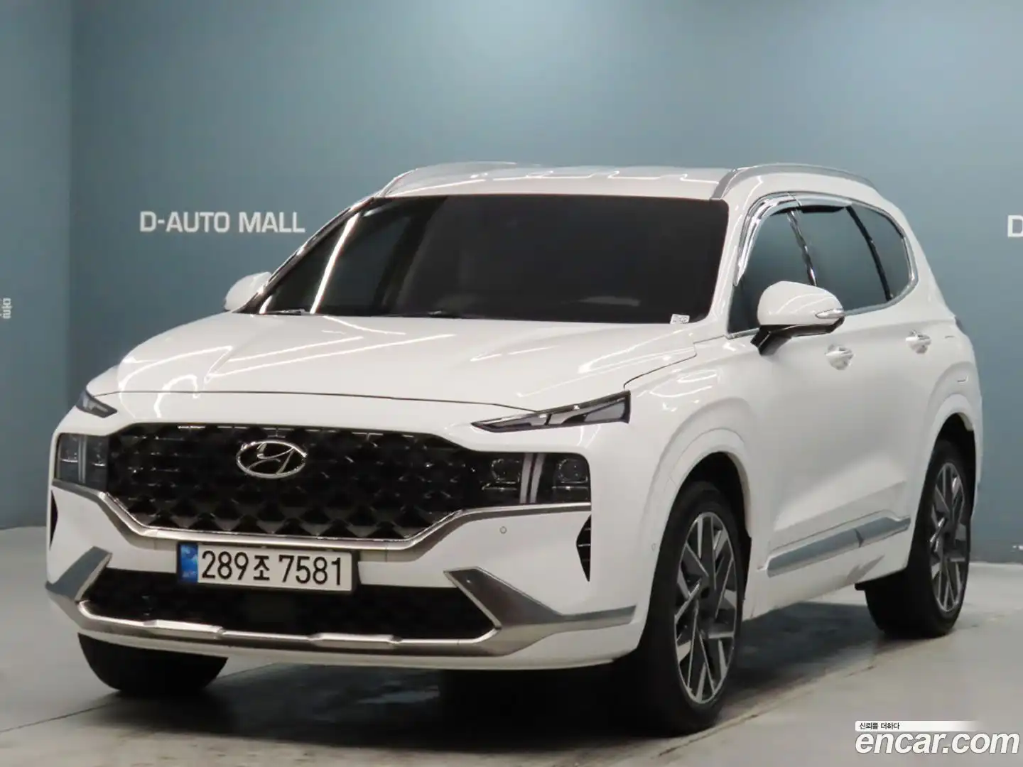 Santafe Hyundai 2022.1-OUTER-001