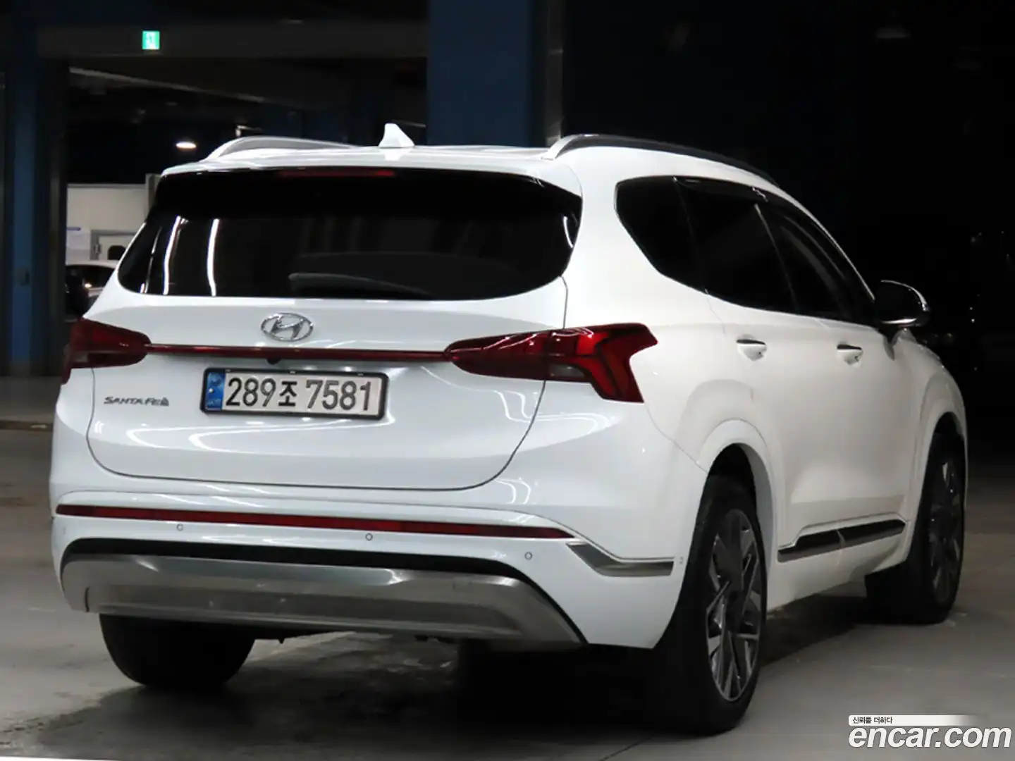 Santafe Hyundai 2022.1-OUTER-004