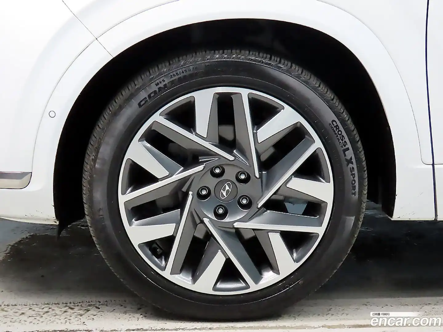 Santafe Hyundai 2022.1-OUTER-005