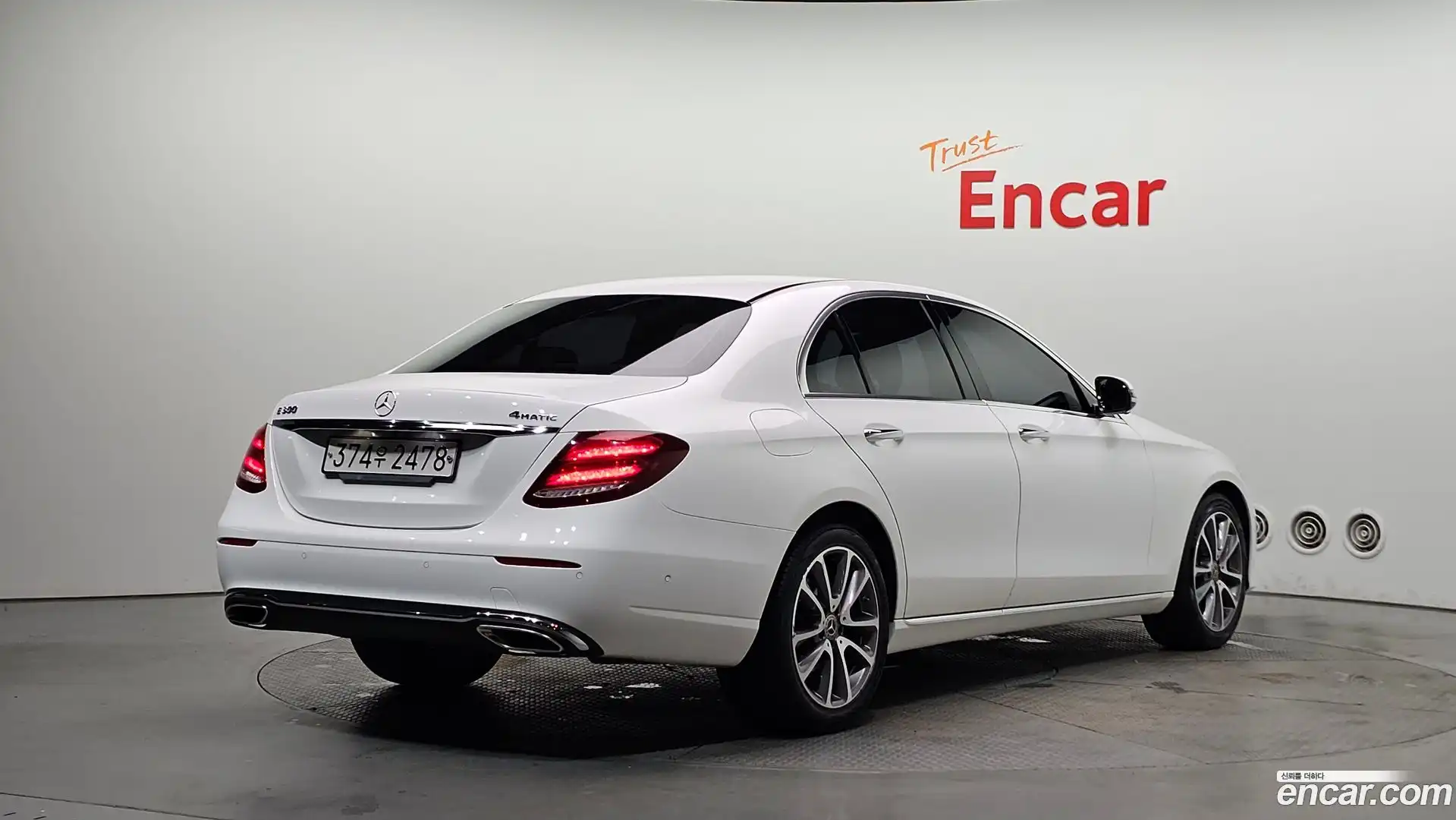 E-Class Mercedes-Benz 2019.7-OUTER-002