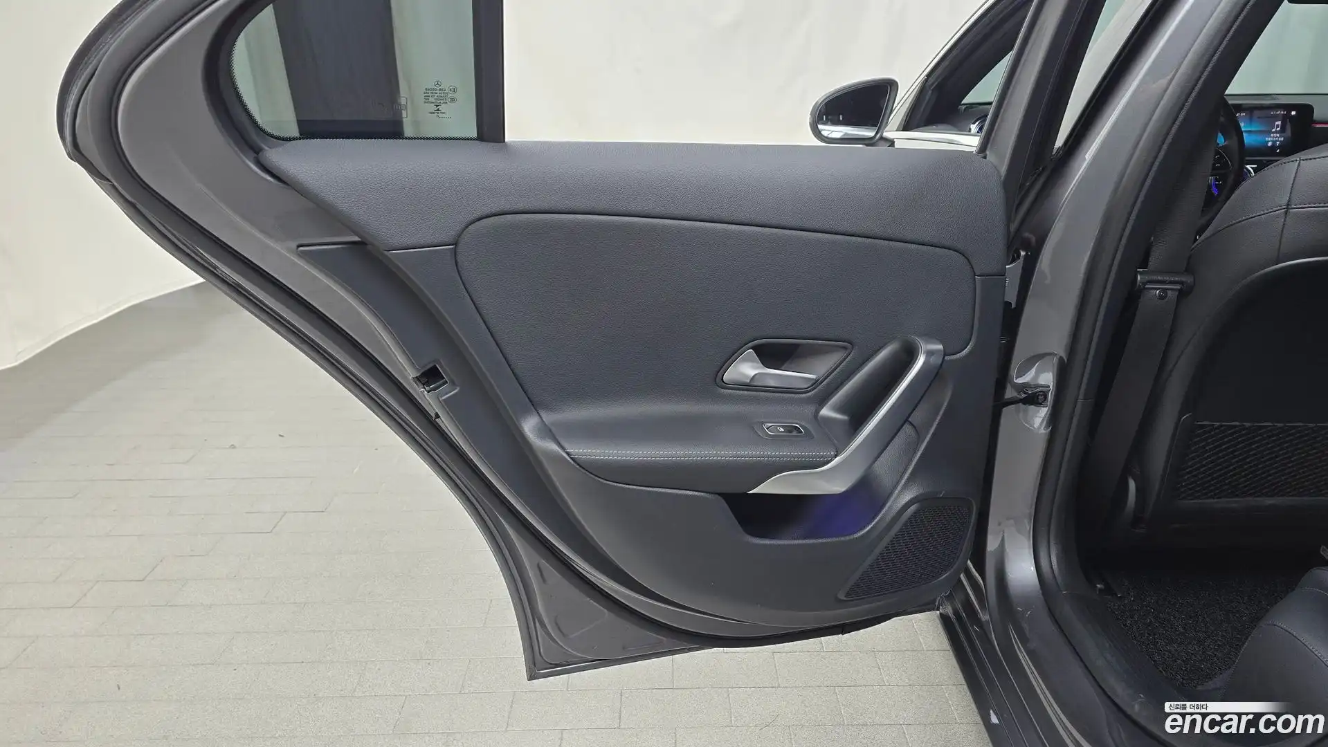 A-Class Mercedes-Benz 2021.5-INNER-035