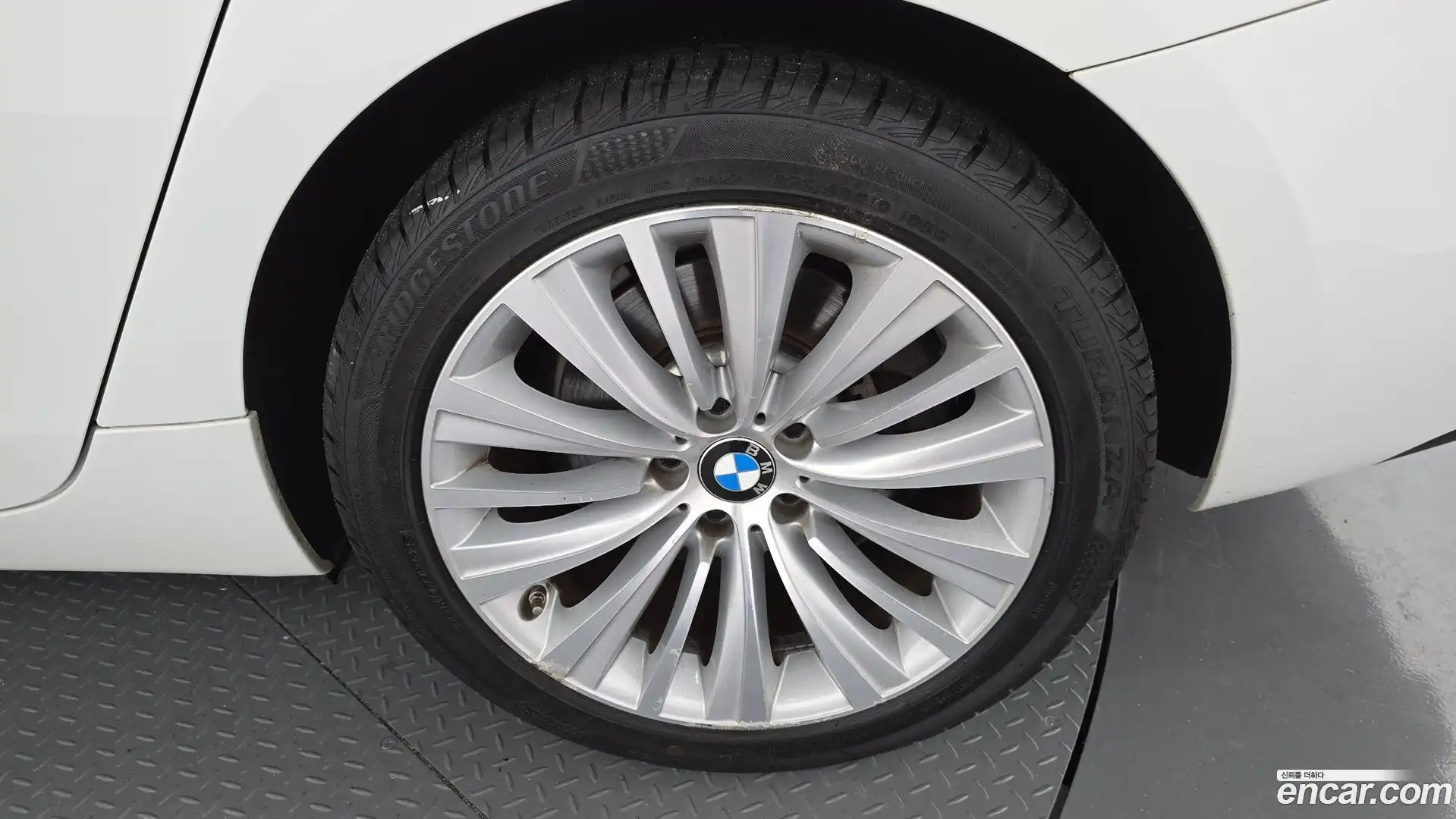 Gran Turismo BMW 2016.11-OUTER-031