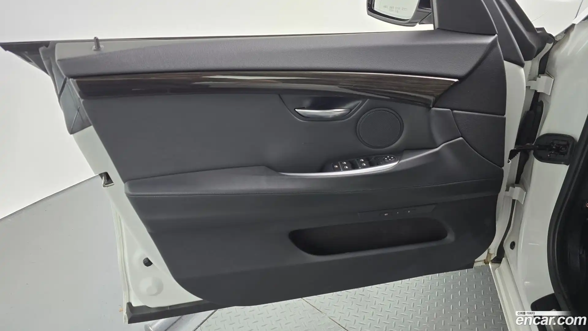 Gran Turismo BMW 2016.11-INNER-034