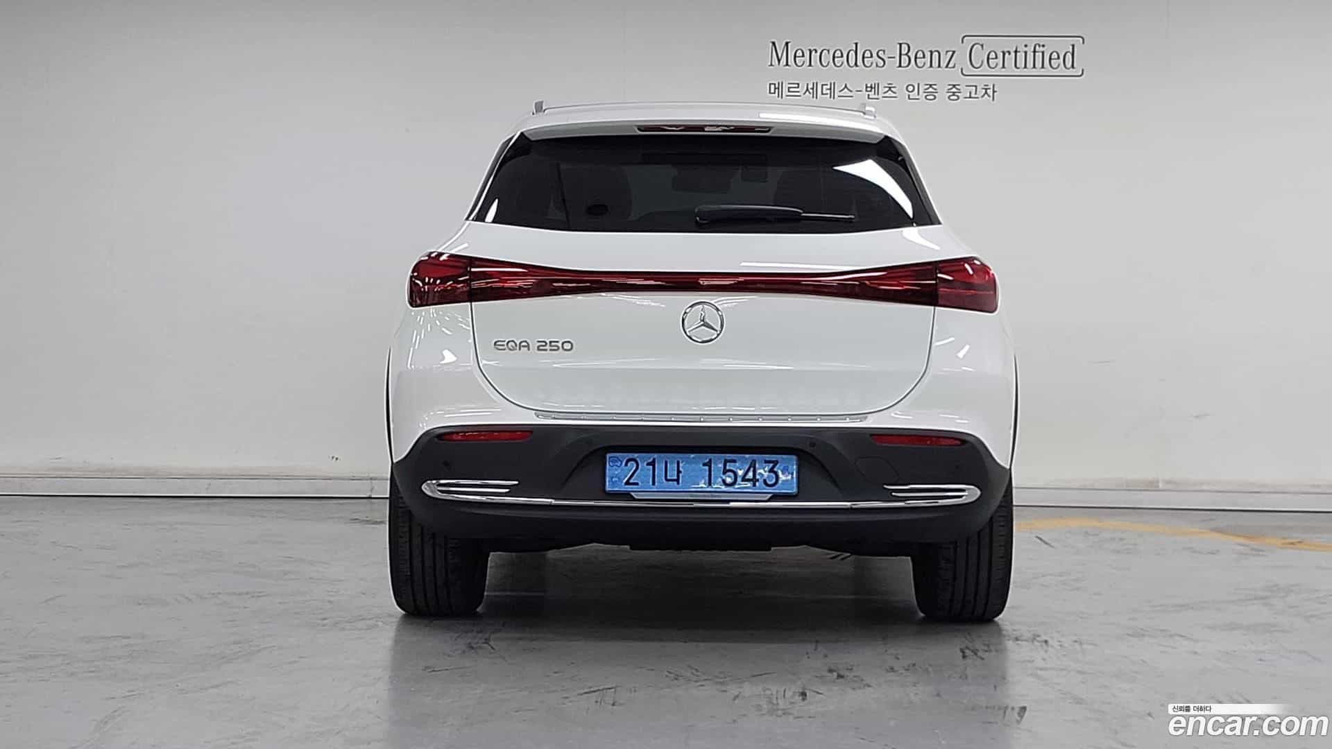EQA Mercedes-Benz 2025.9-OUTER-004